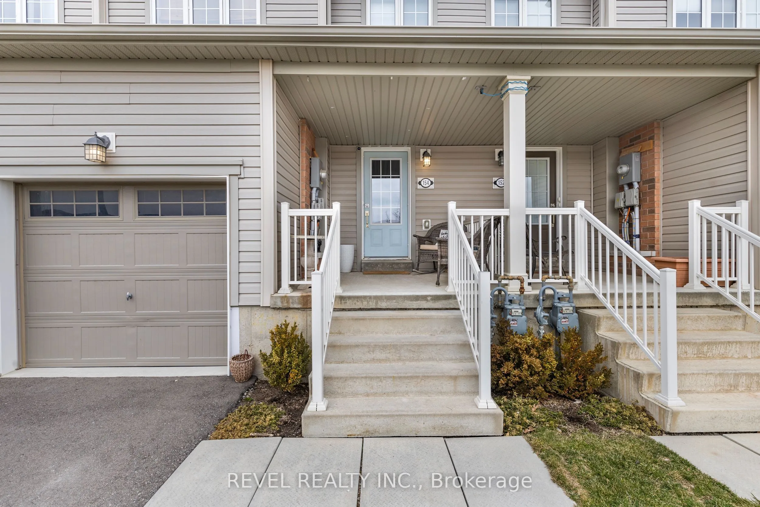 154 Maclachlan Avenue