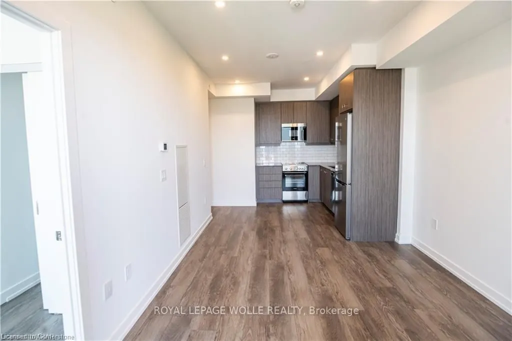 15 WELLINGTON Street S, #2510