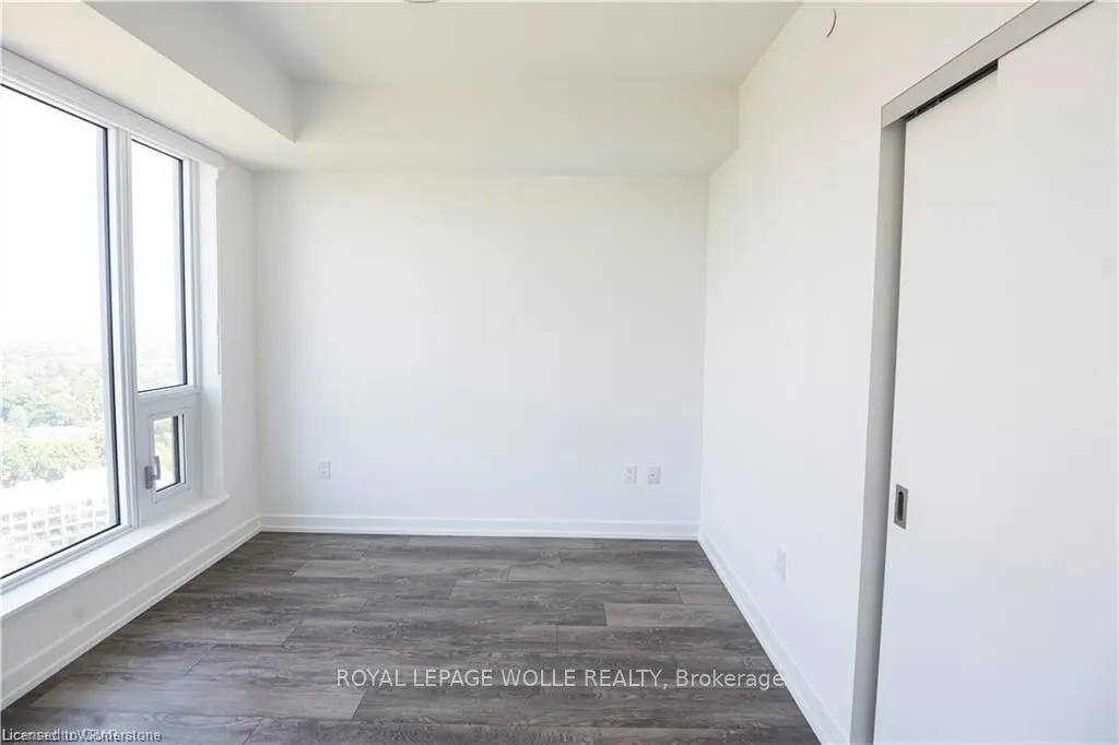 15 WELLINGTON Street S, #2510