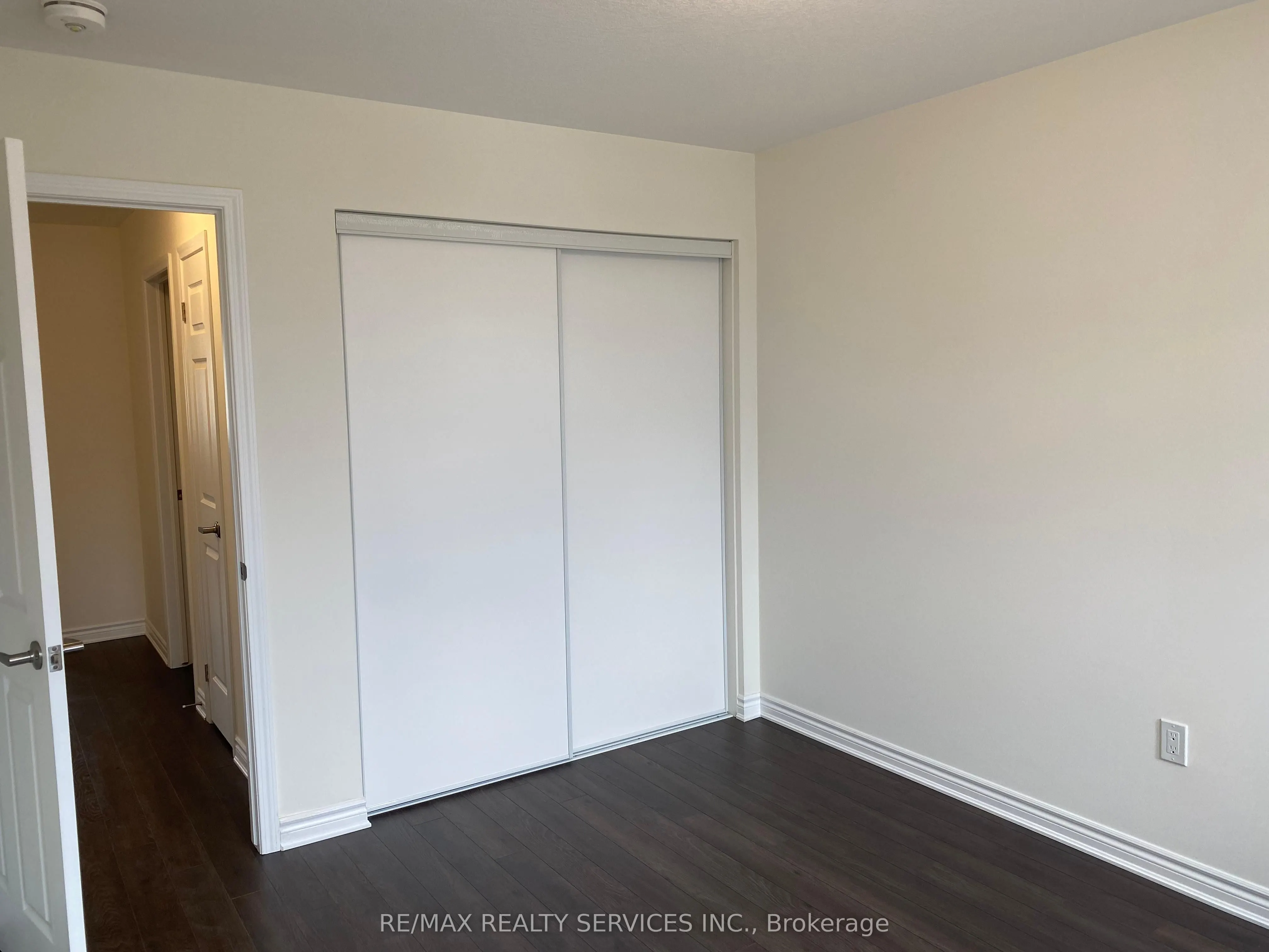 455 Guelph Avenue, #18