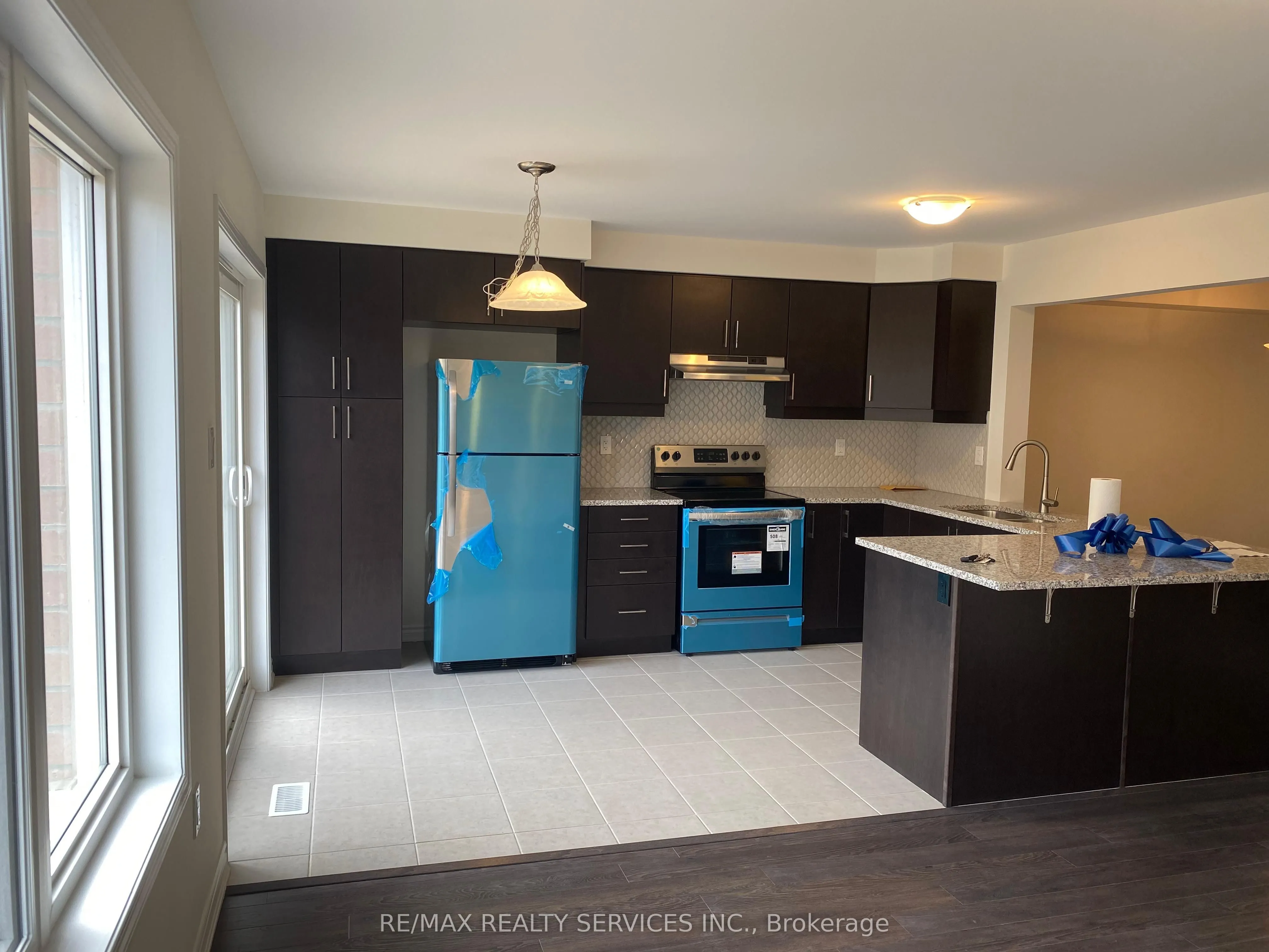 455 Guelph Avenue, #18