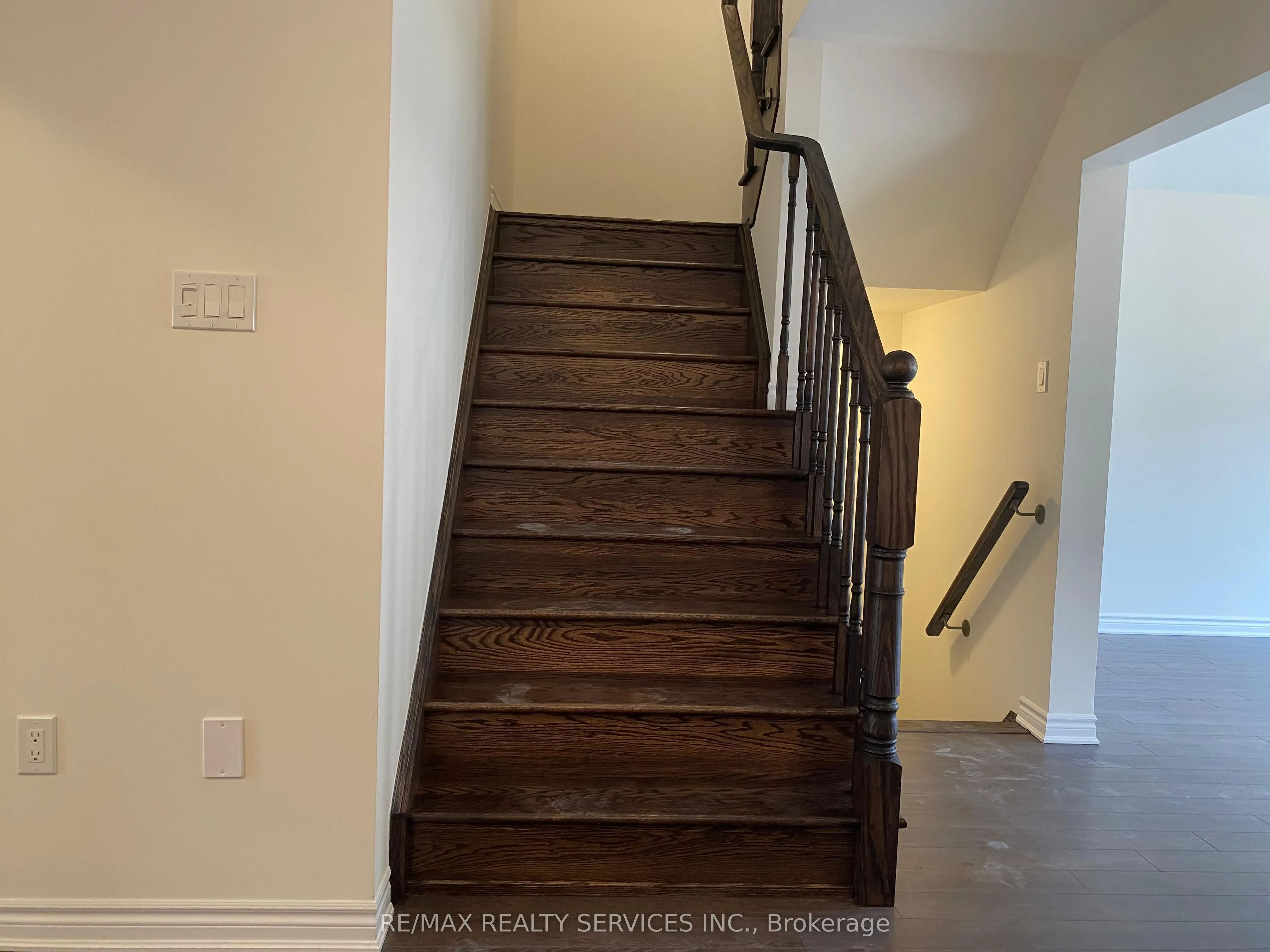 455 Guelph Avenue, #18
