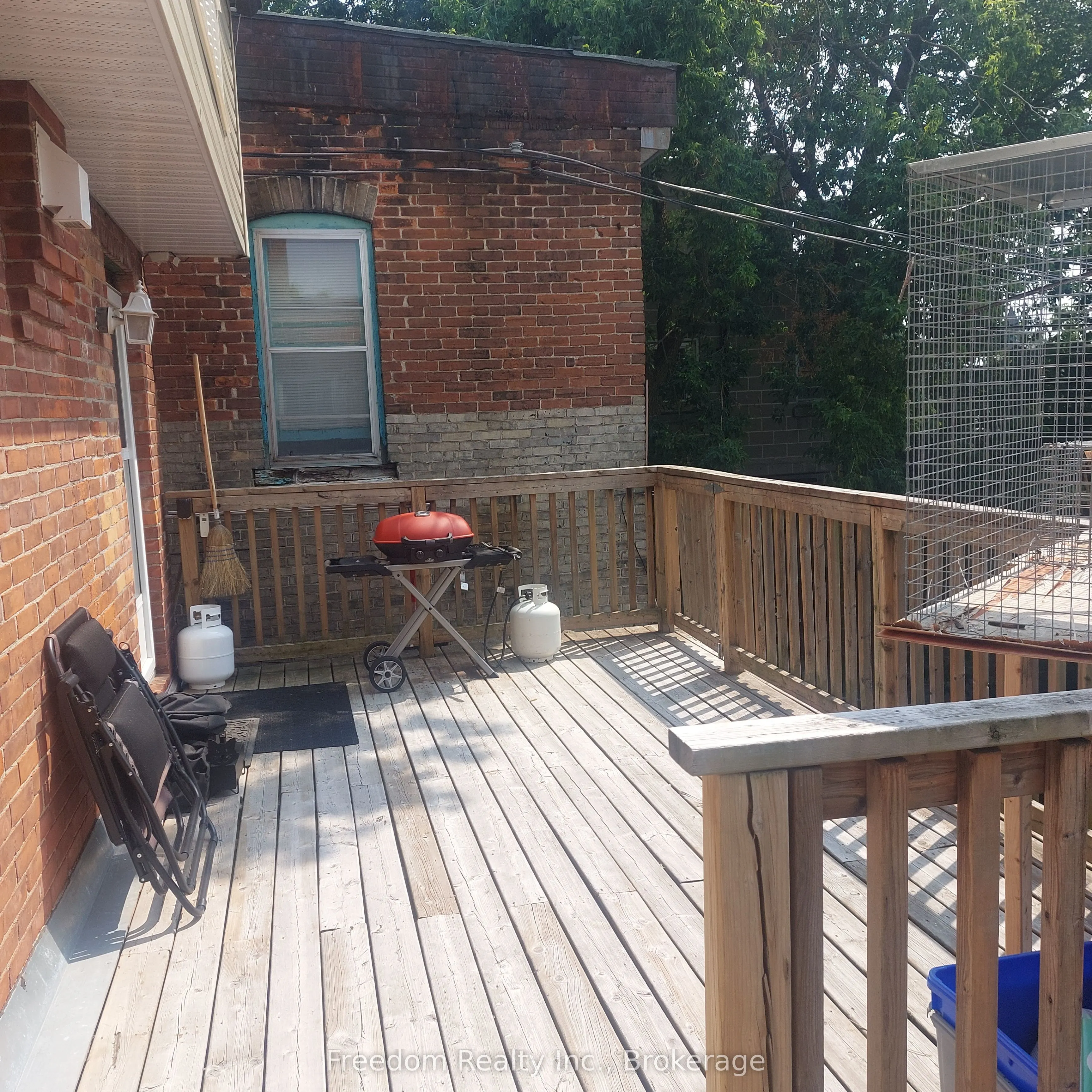 141 Muskoka Road S