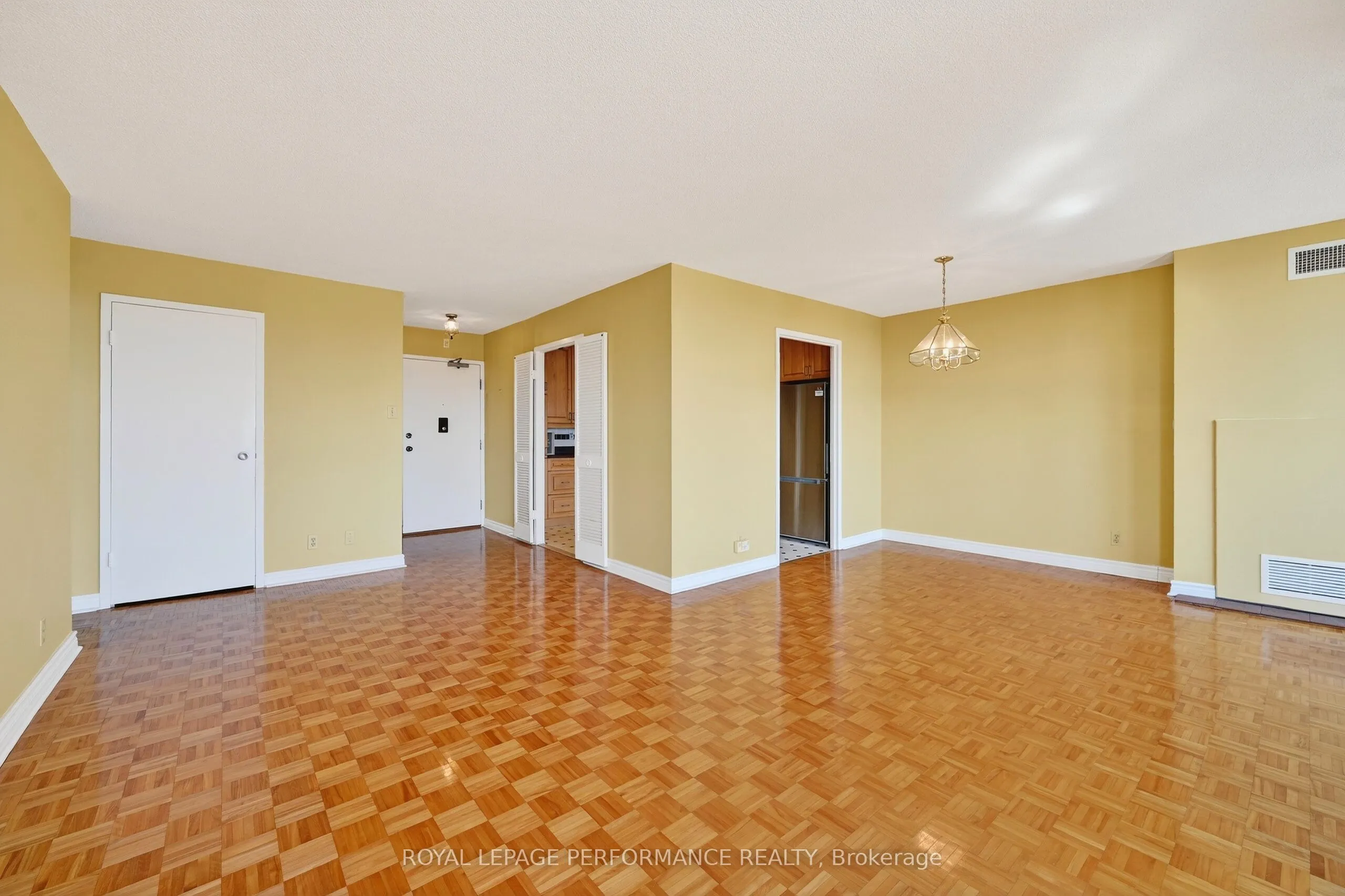 2951 Riverside Drive, #809