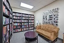 2951 Riverside Drive, #809