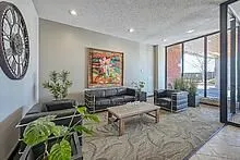 2951 Riverside Drive, #809