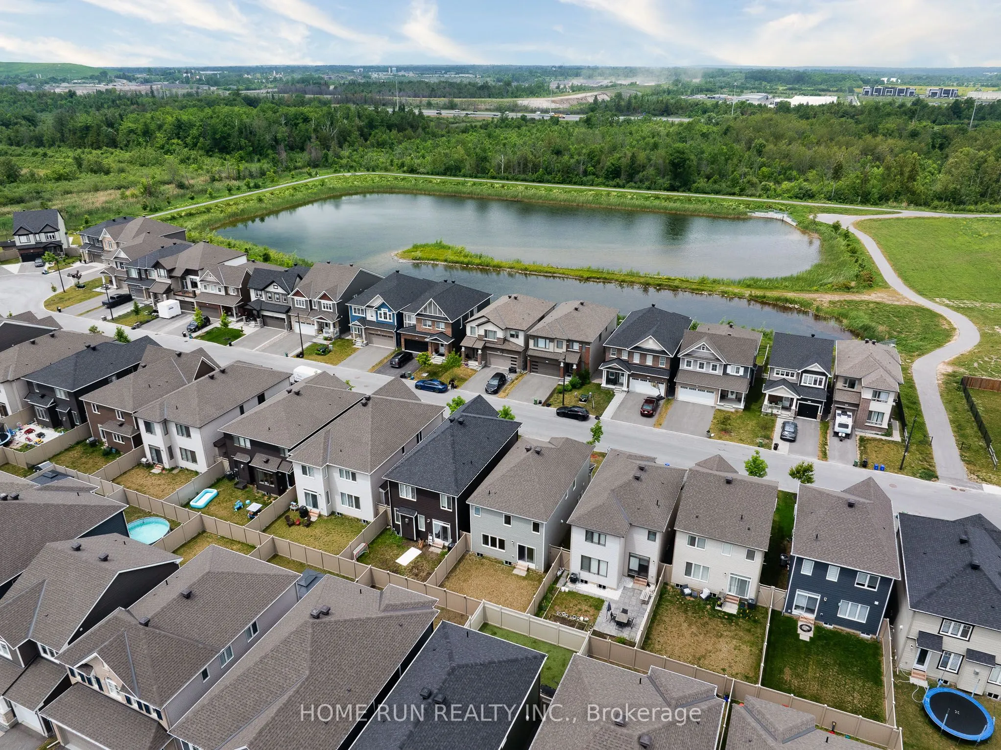 127 Unity Place