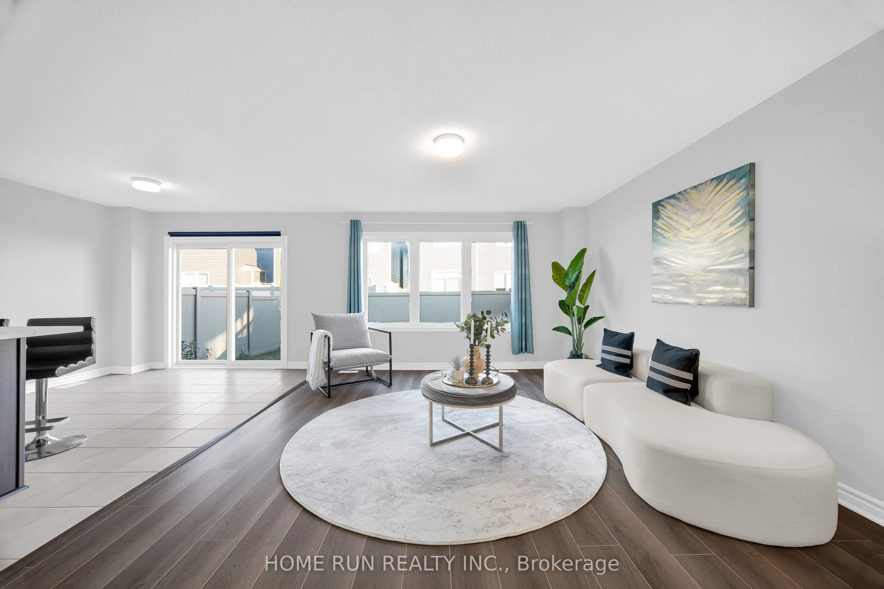 127 Unity Place