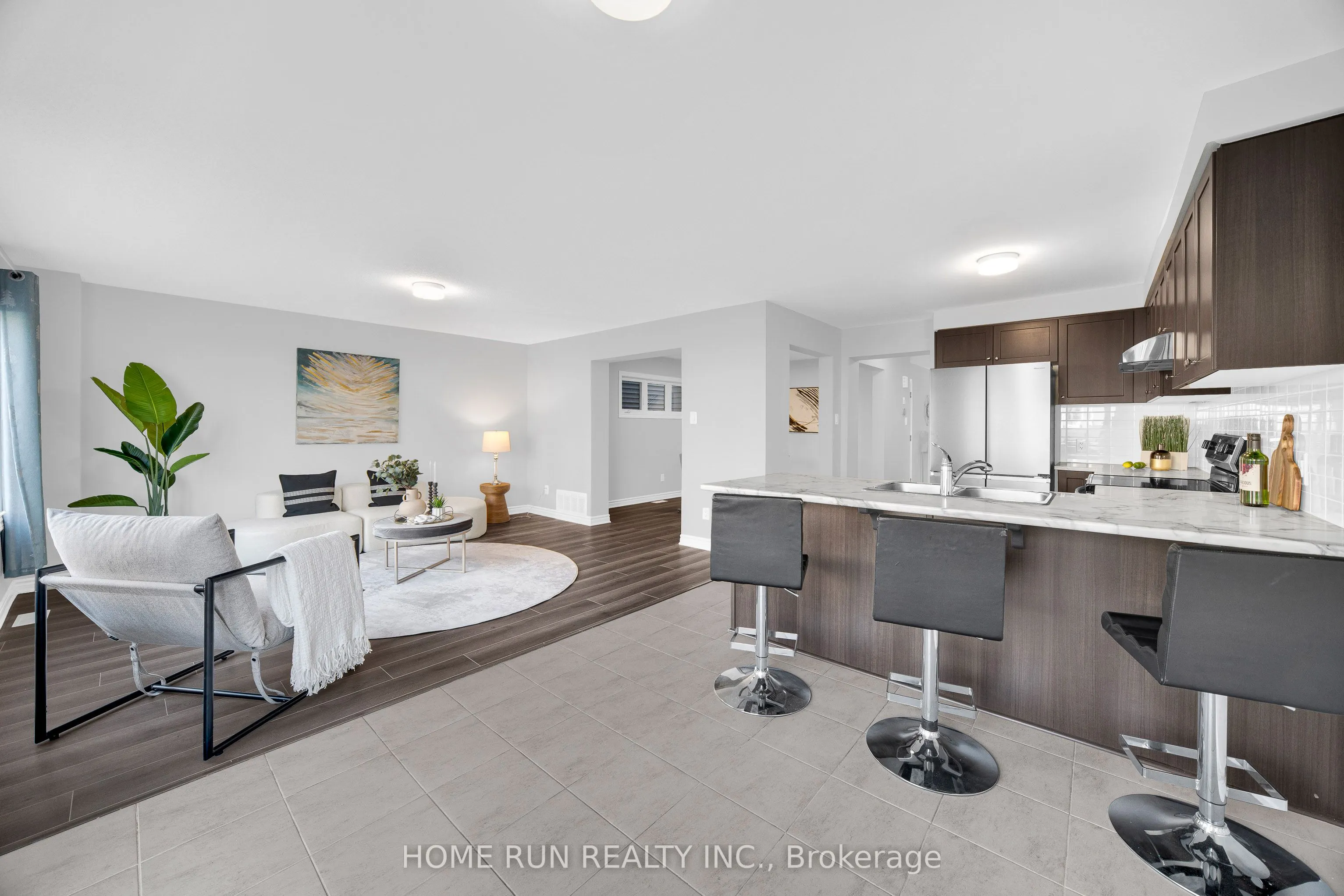 127 Unity Place