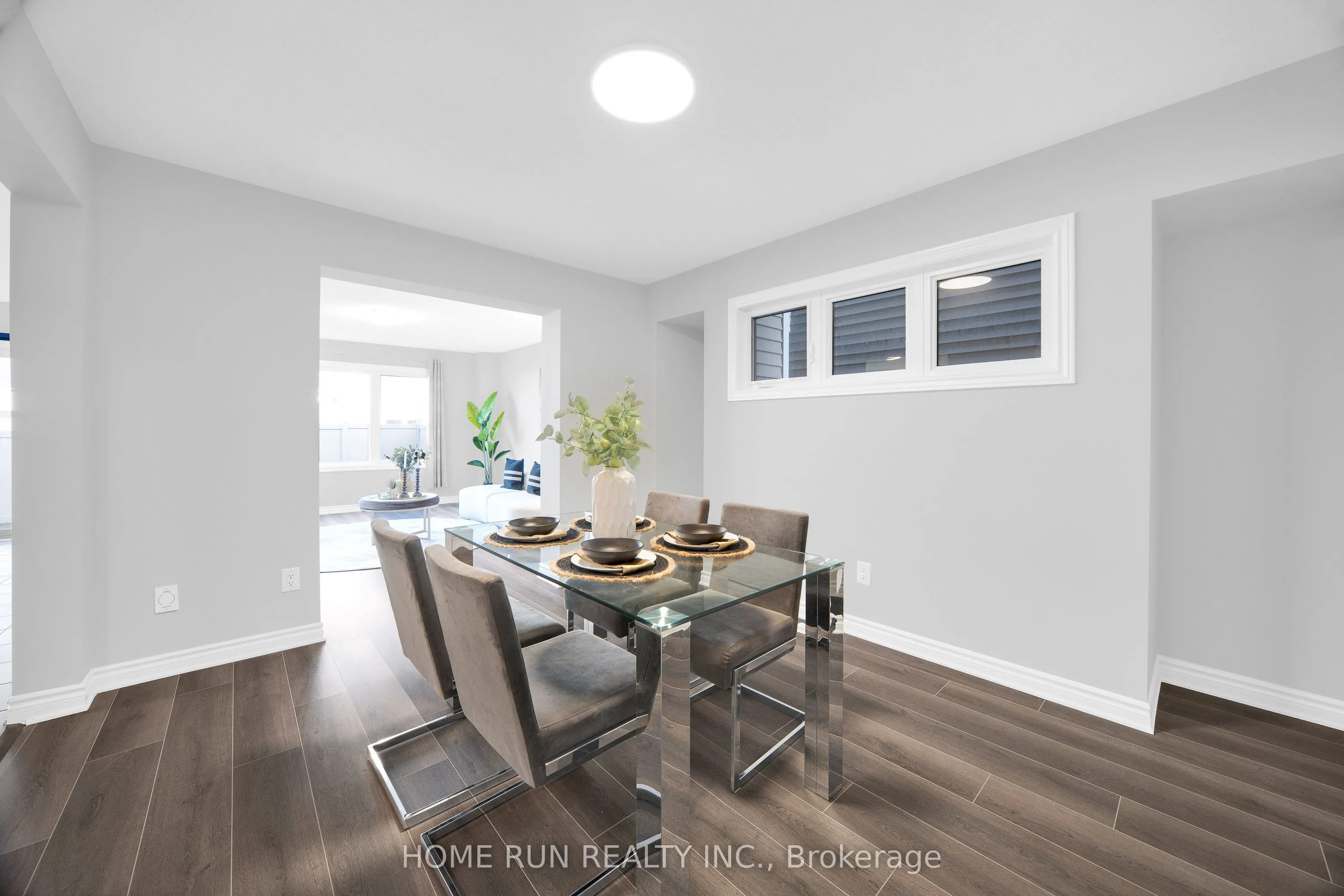 127 Unity Place