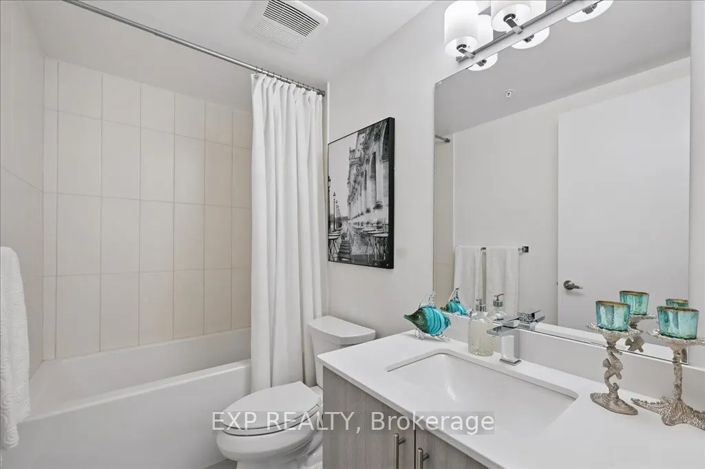 550 North Service Road, #707