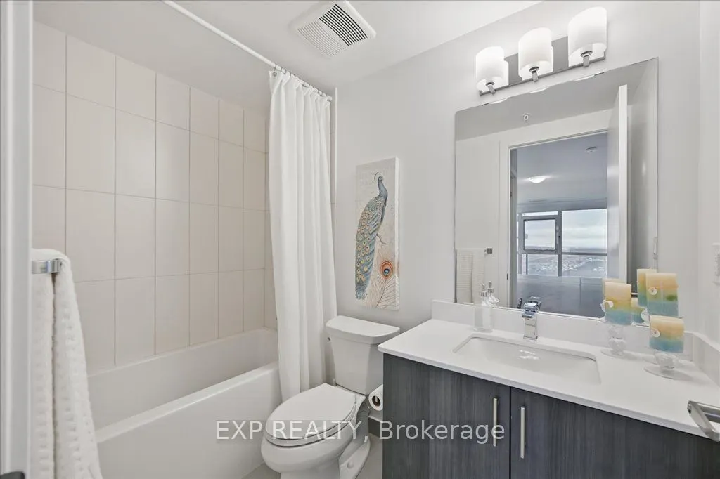 550 North Service Road, #707