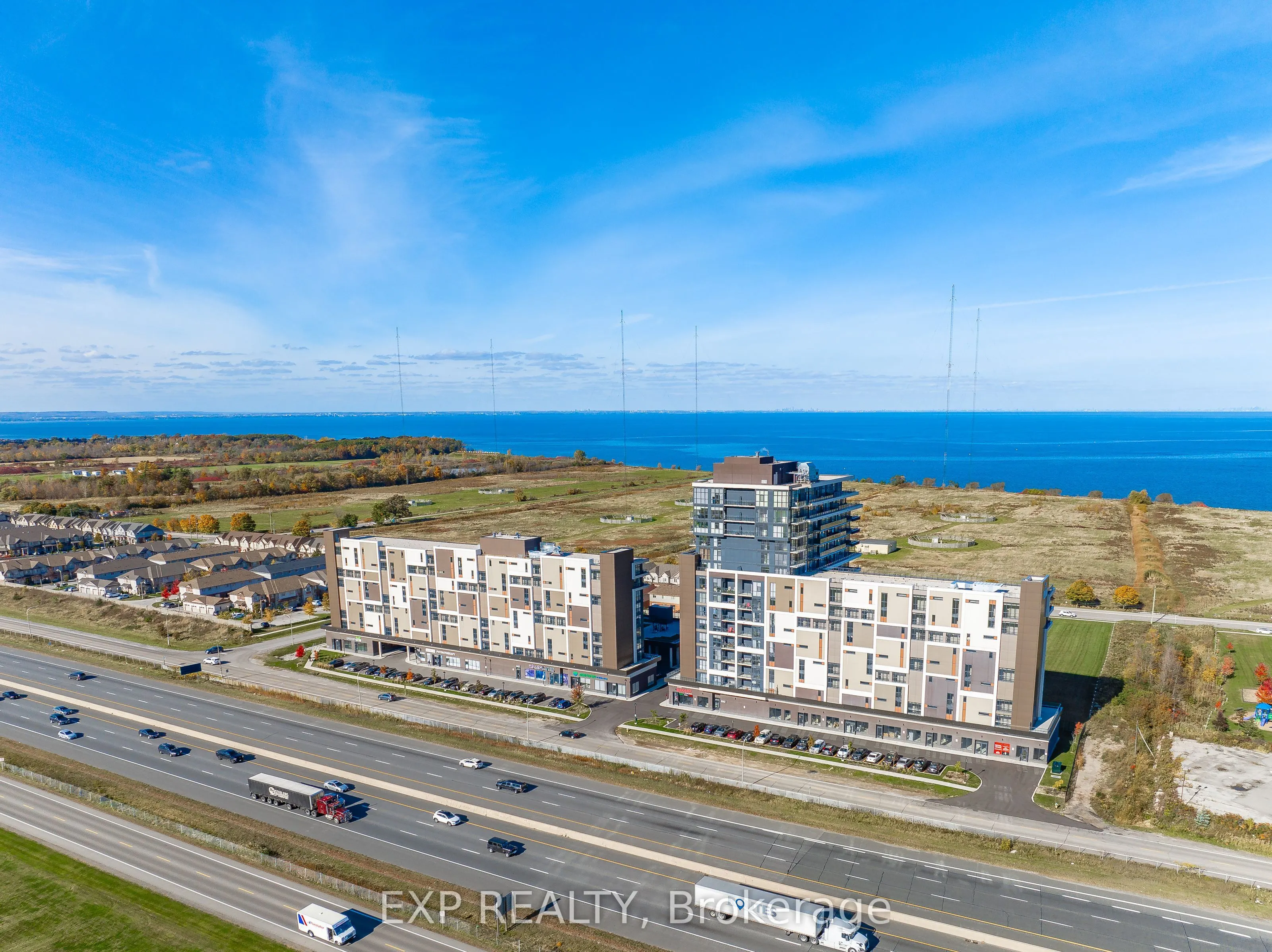 550 North Service Road, #707