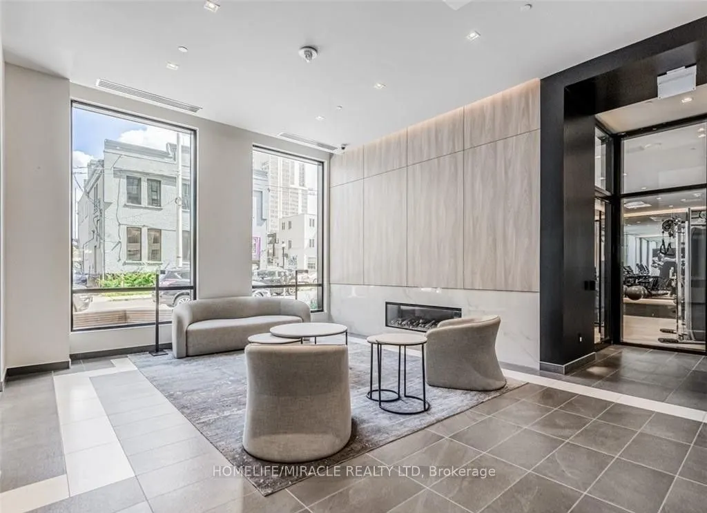 1 Jarvis Street, #521
