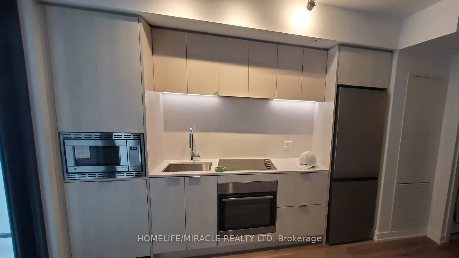 1 Jarvis Street, #521