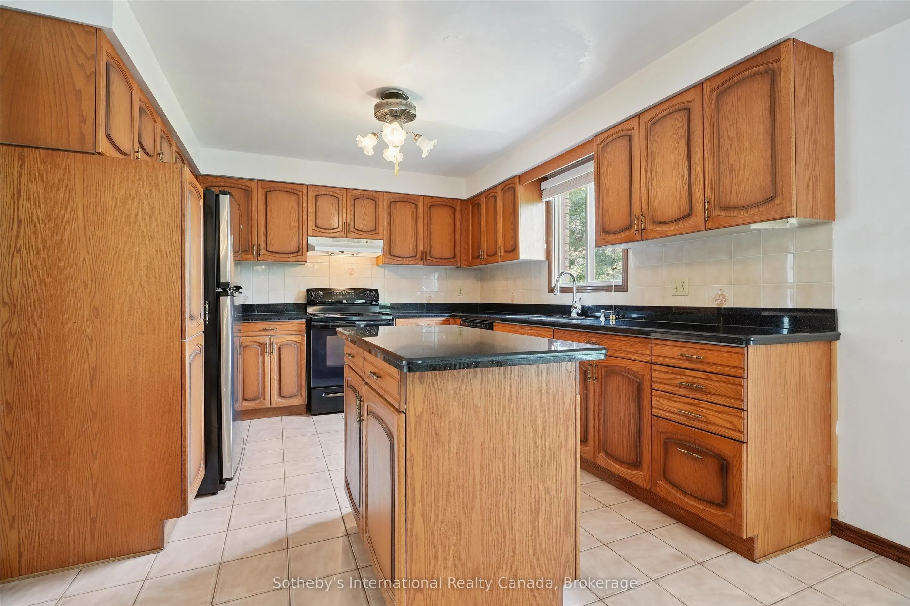 6 Windstar Place