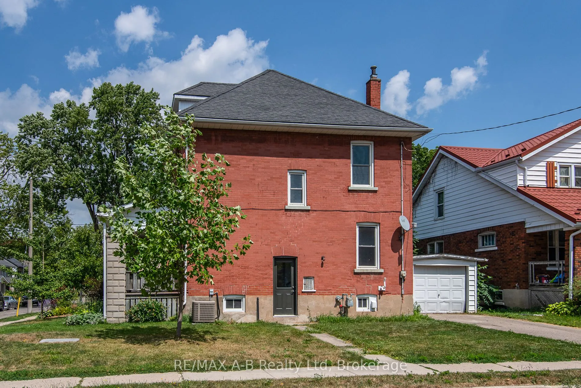 73 Stratford Street