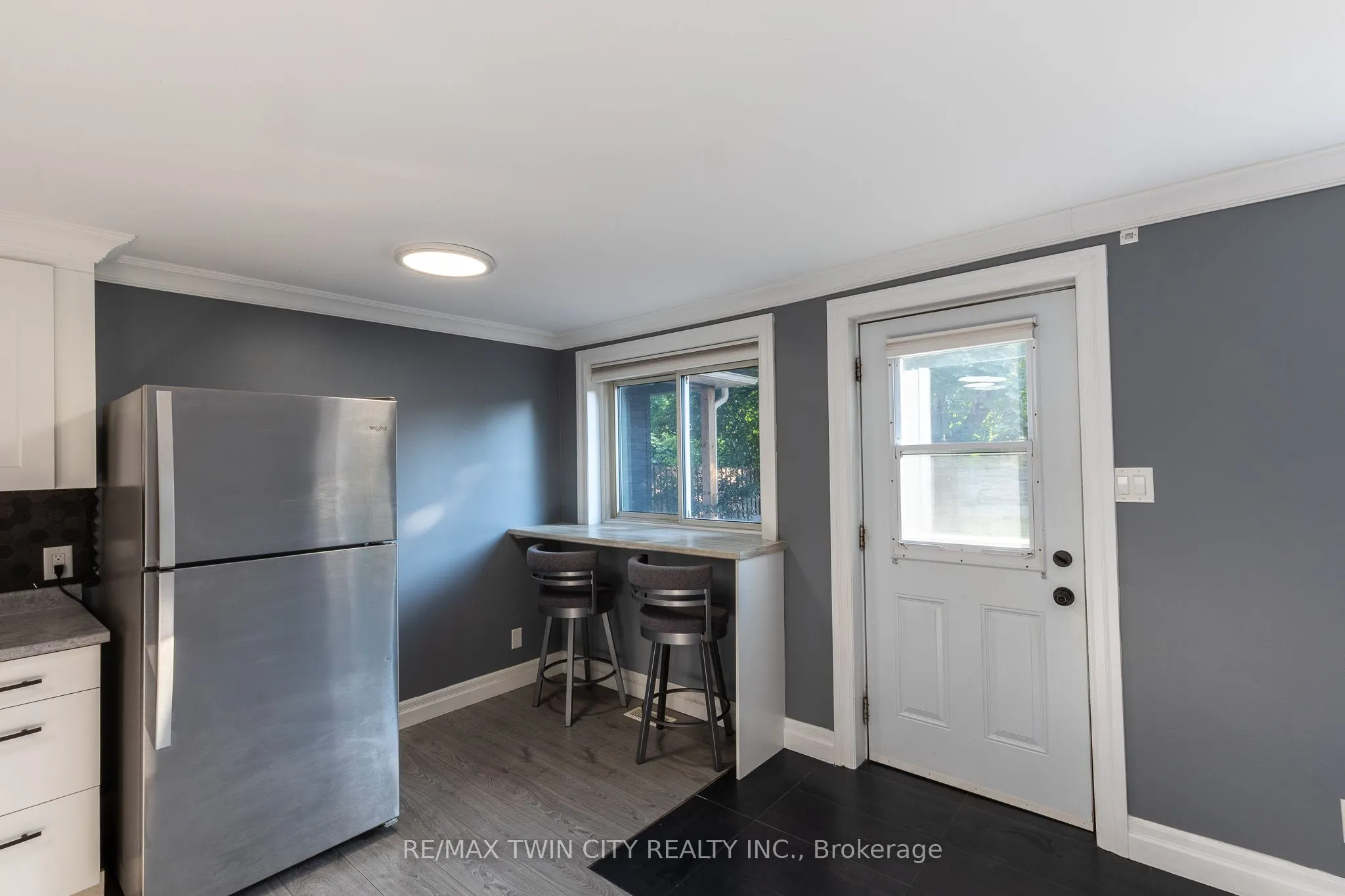 367 Hillcrest Road, #B
