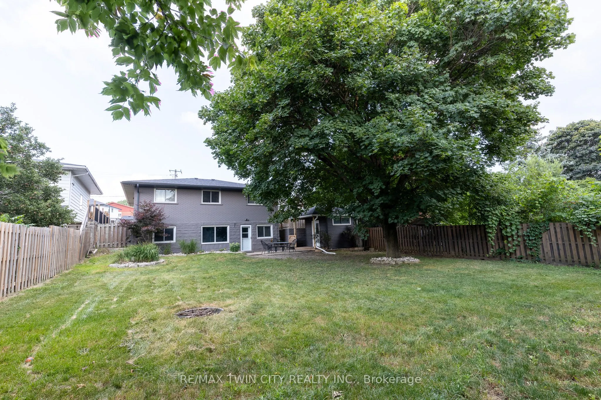 367 Hillcrest Road, #B
