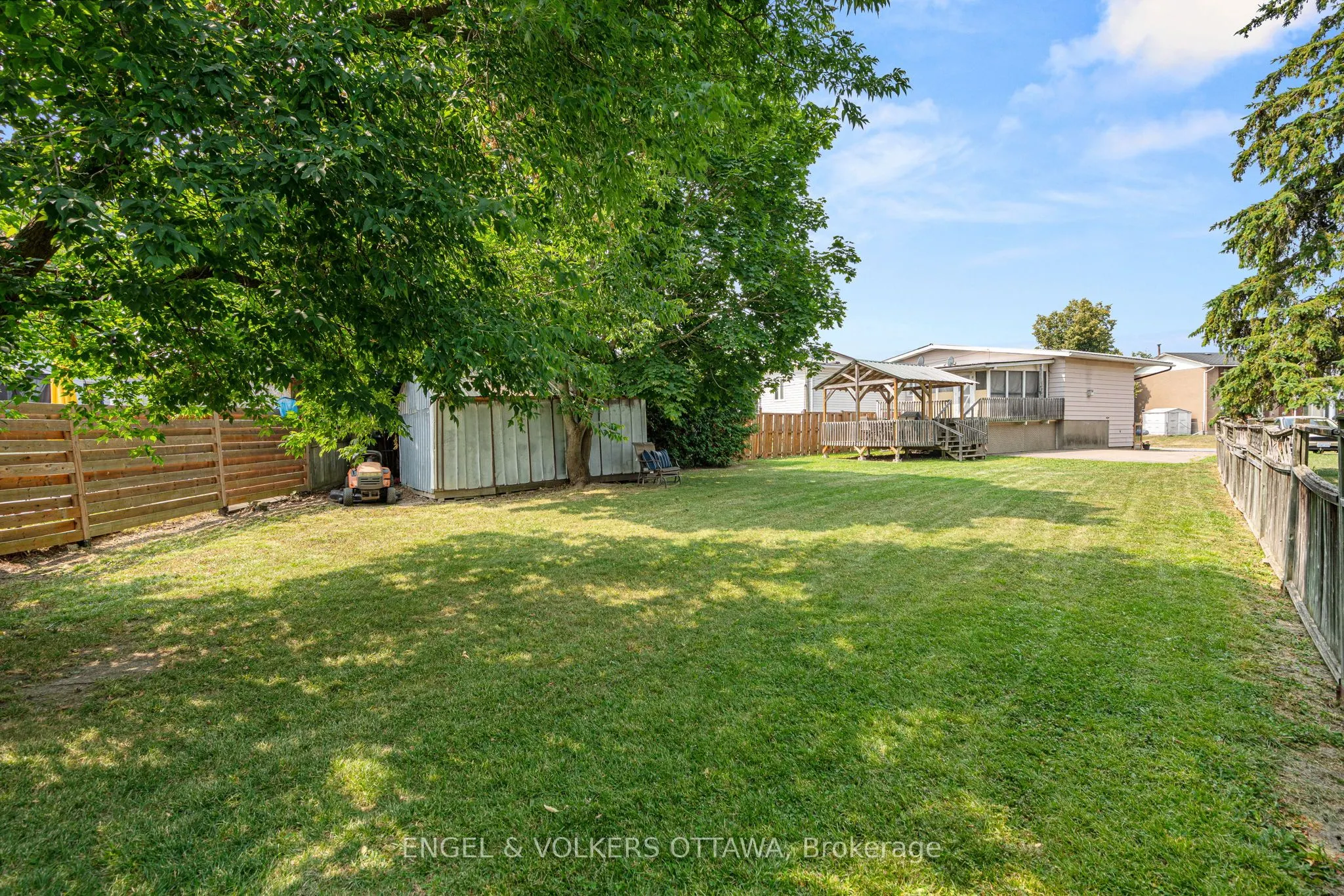238 Wilfred Crescent