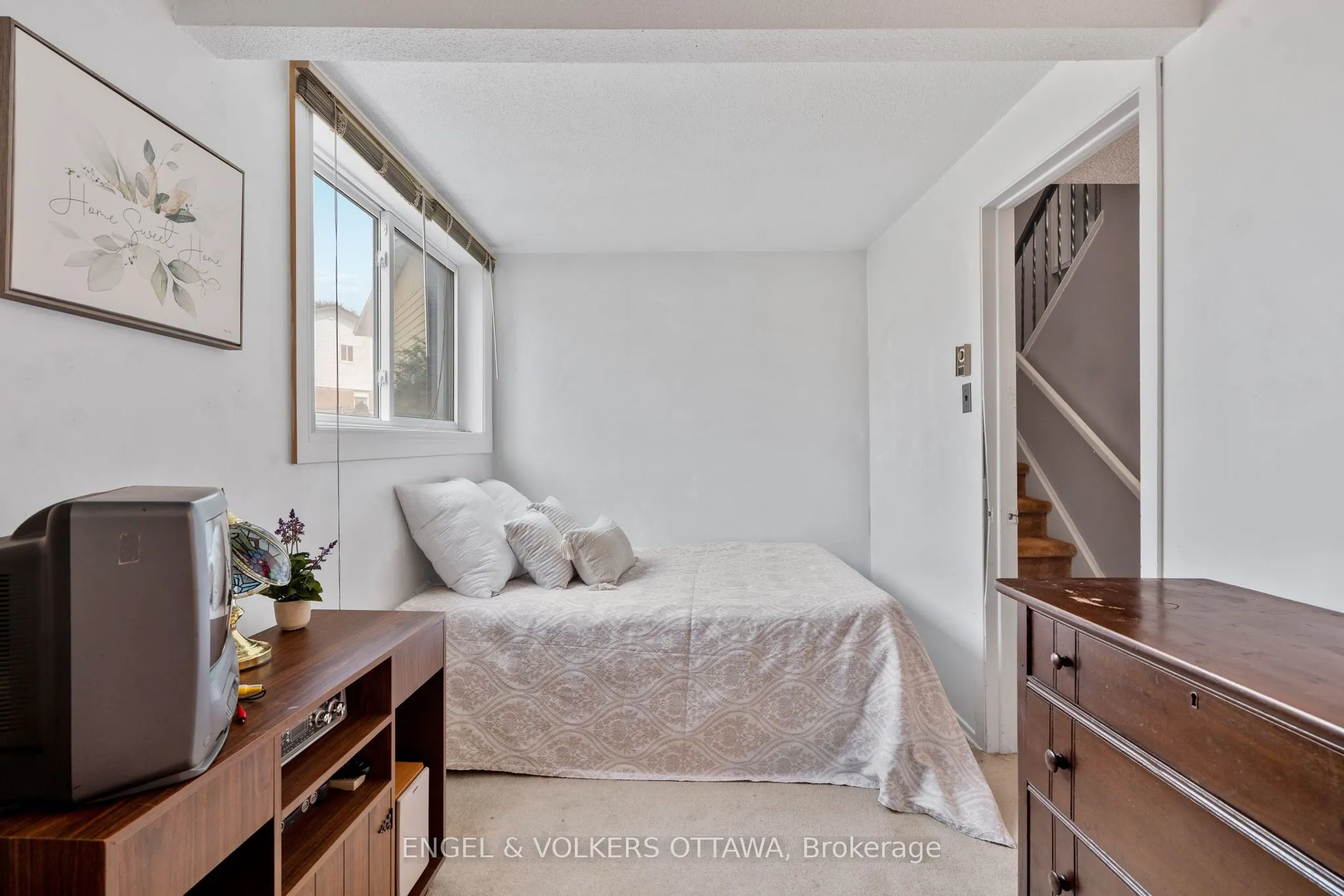 238 Wilfred Crescent