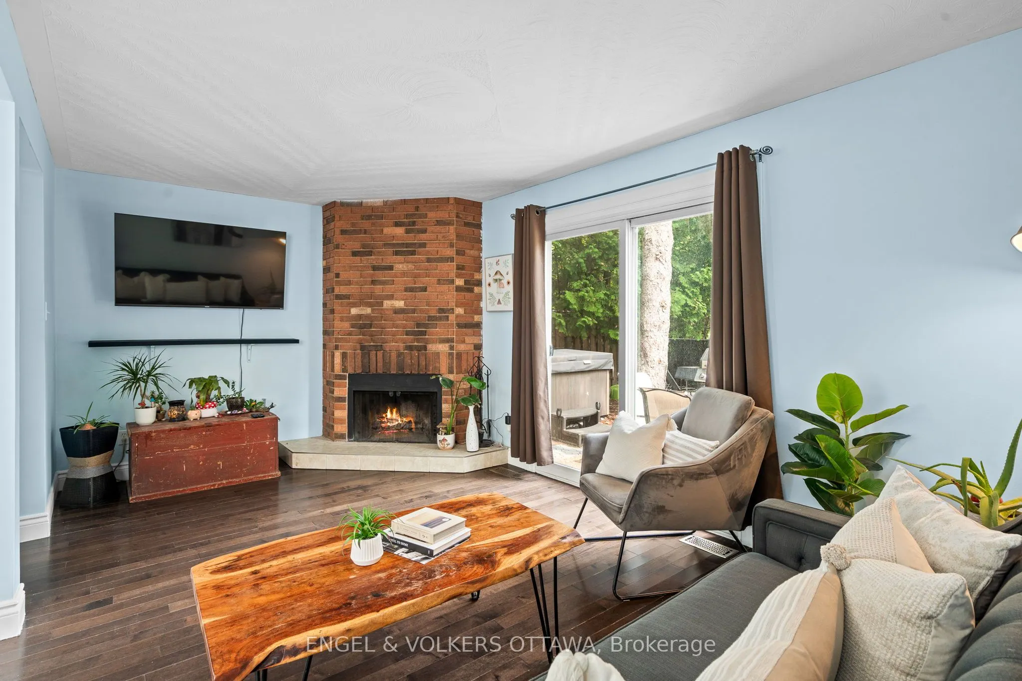 42 Henfield Avenue