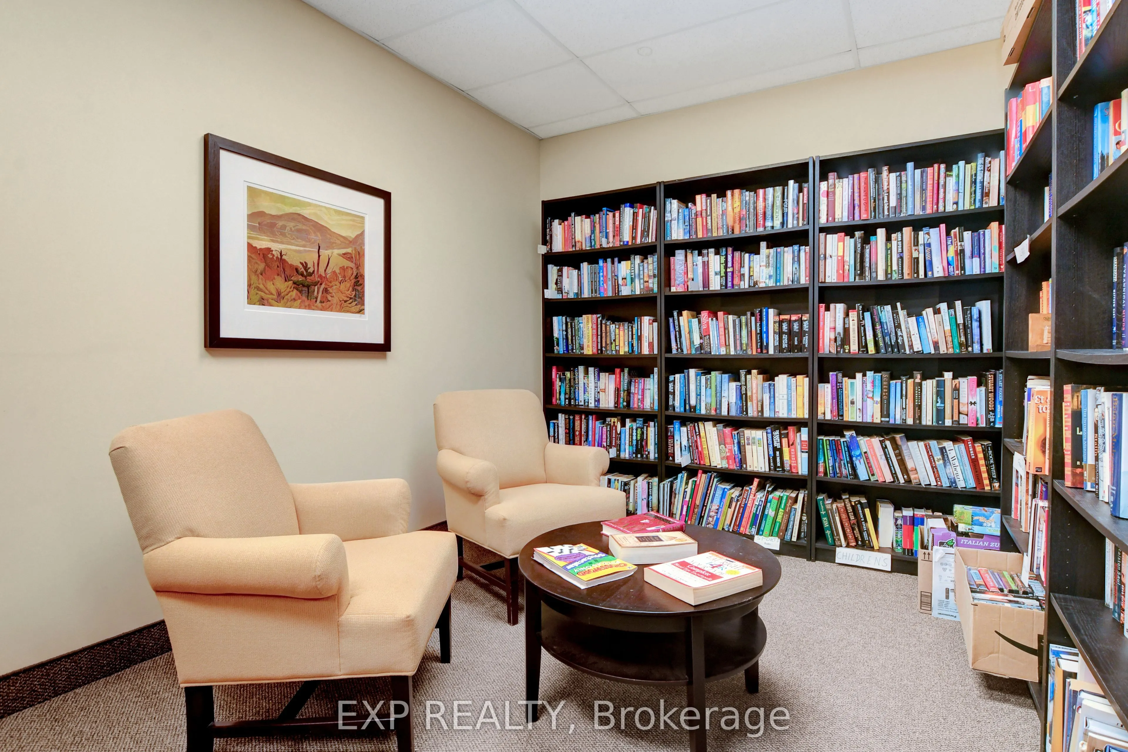 2951 Riverside Drive, #211