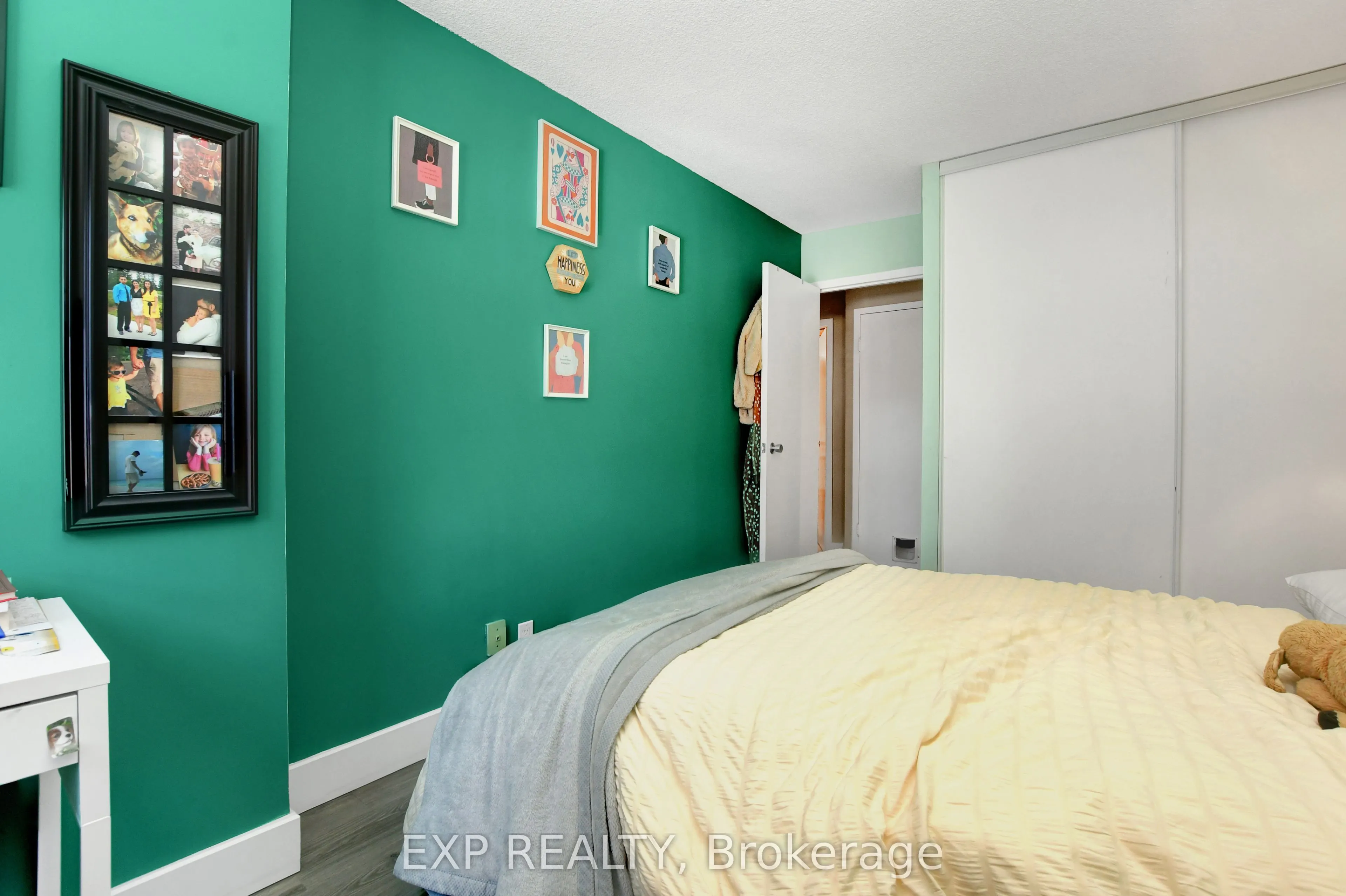 2951 Riverside Drive, #211