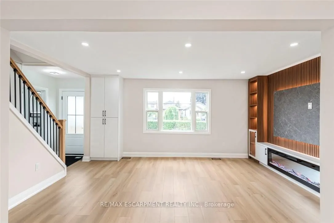 588 Barnaby Street