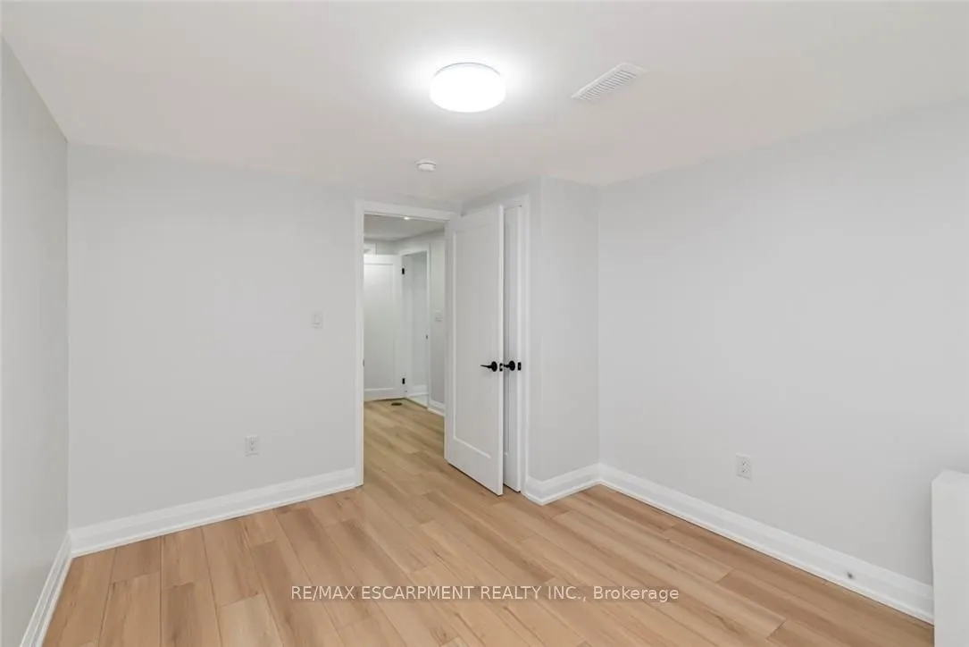 588 Barnaby Street