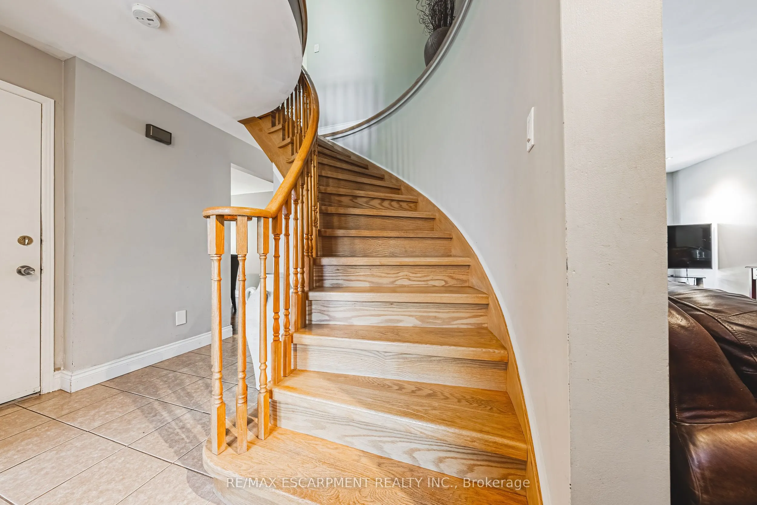 412 Melanie Crescent