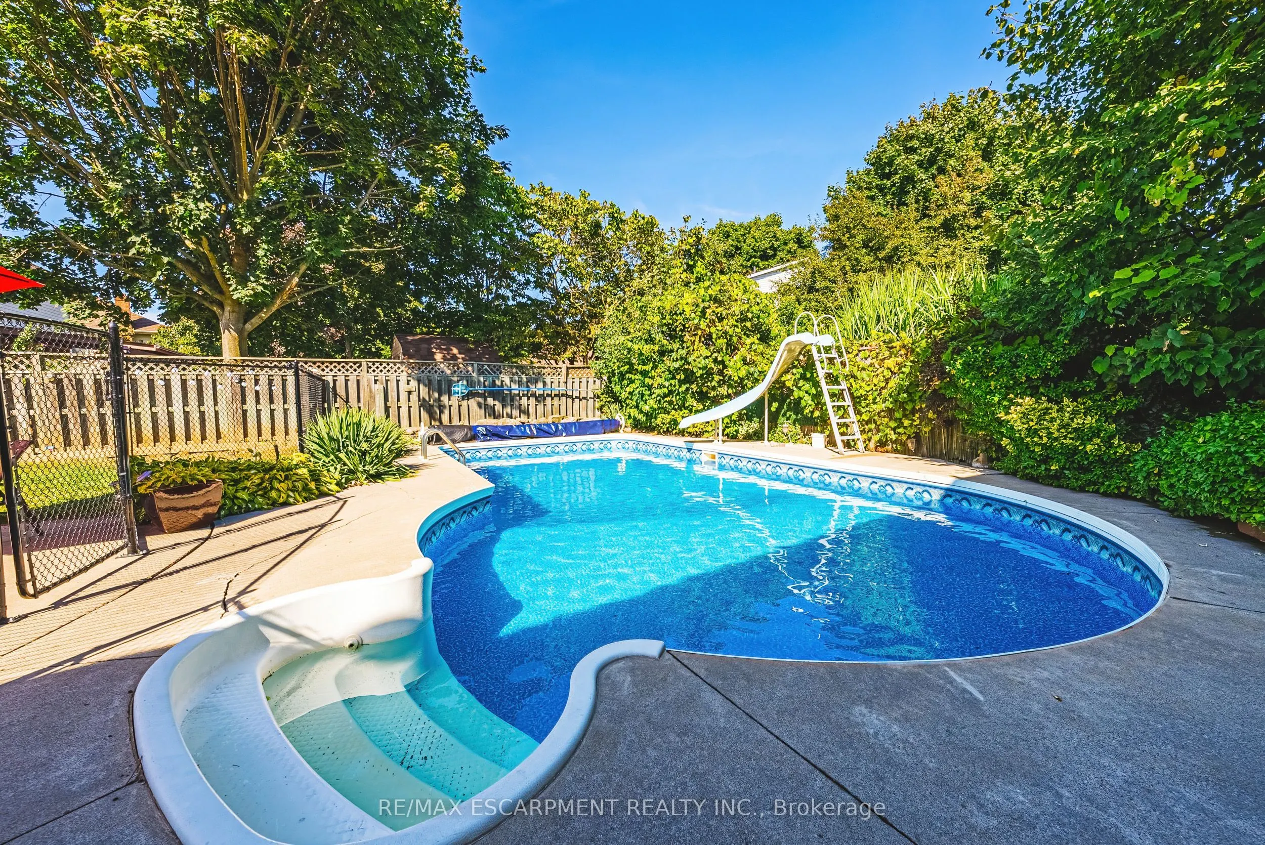 412 Melanie Crescent