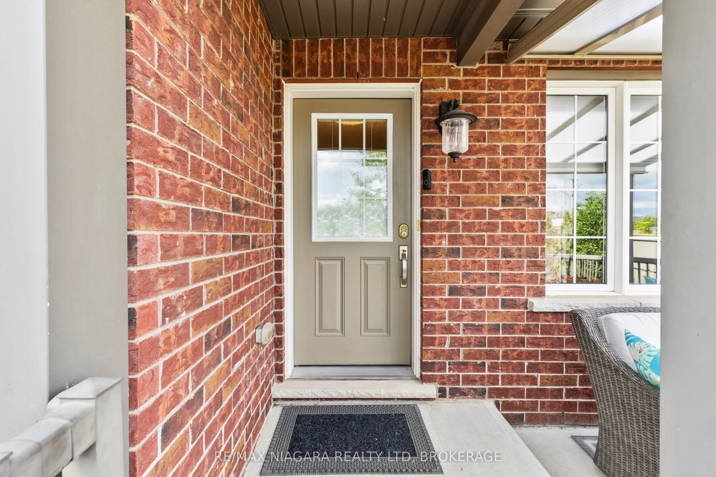 78 Falcon Drive