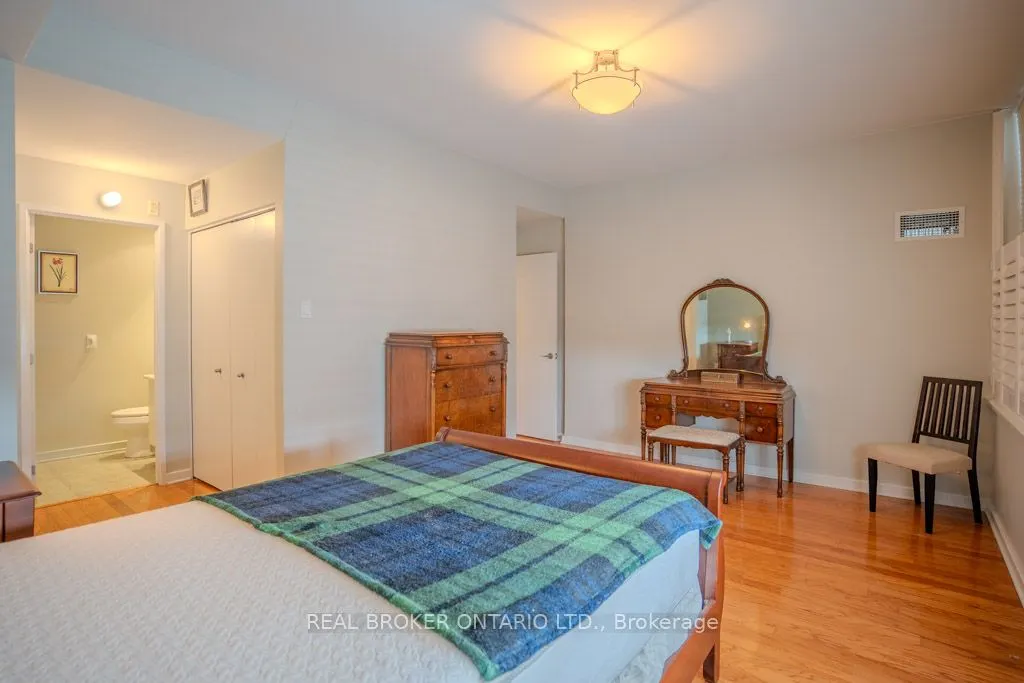 150 Caroline Avenue, #604