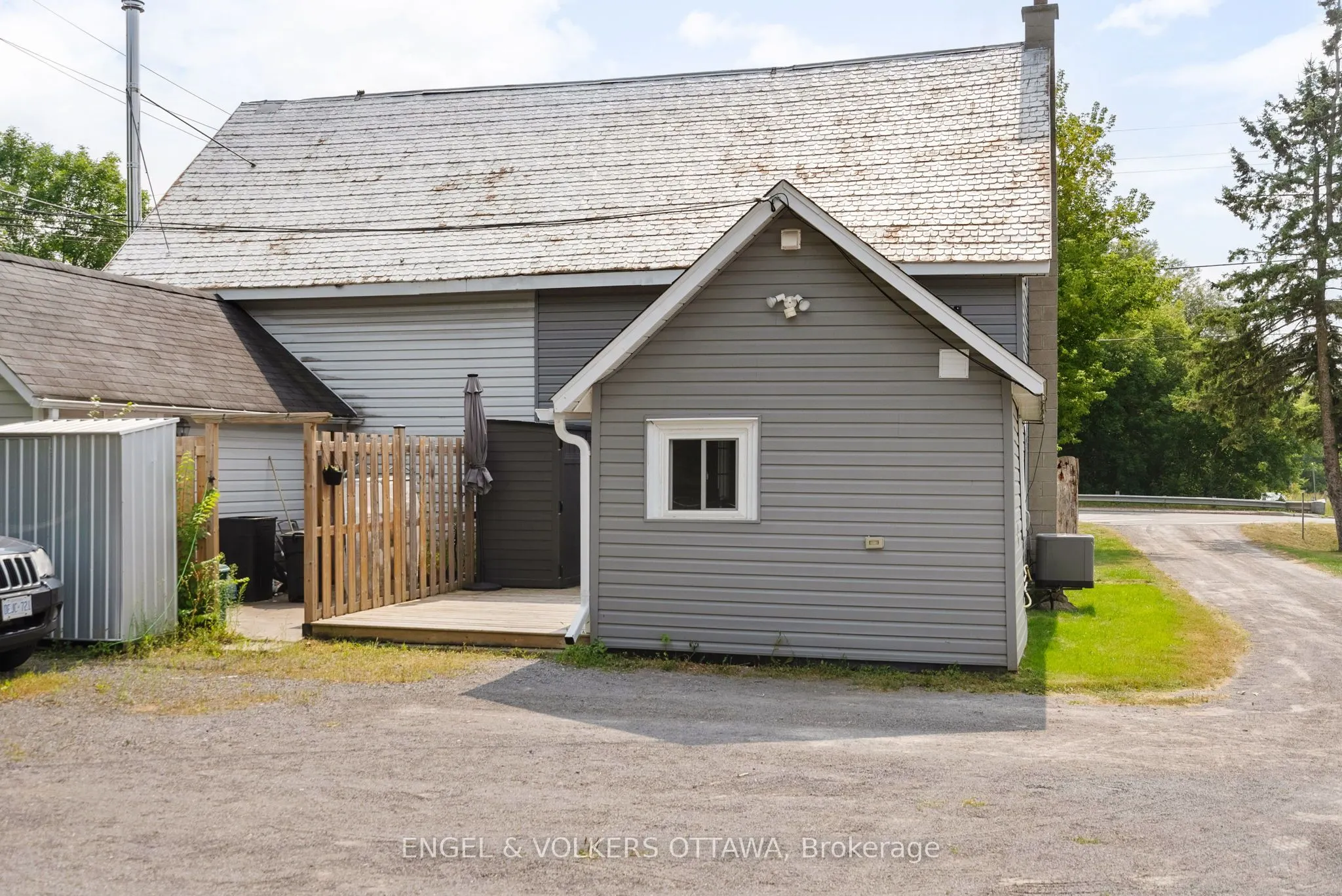 3698 Carp Road