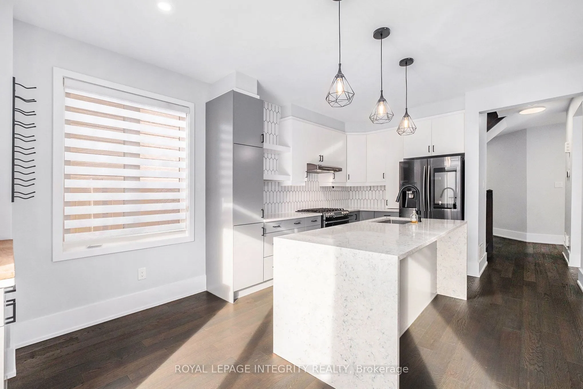 893 Stallion Crescent