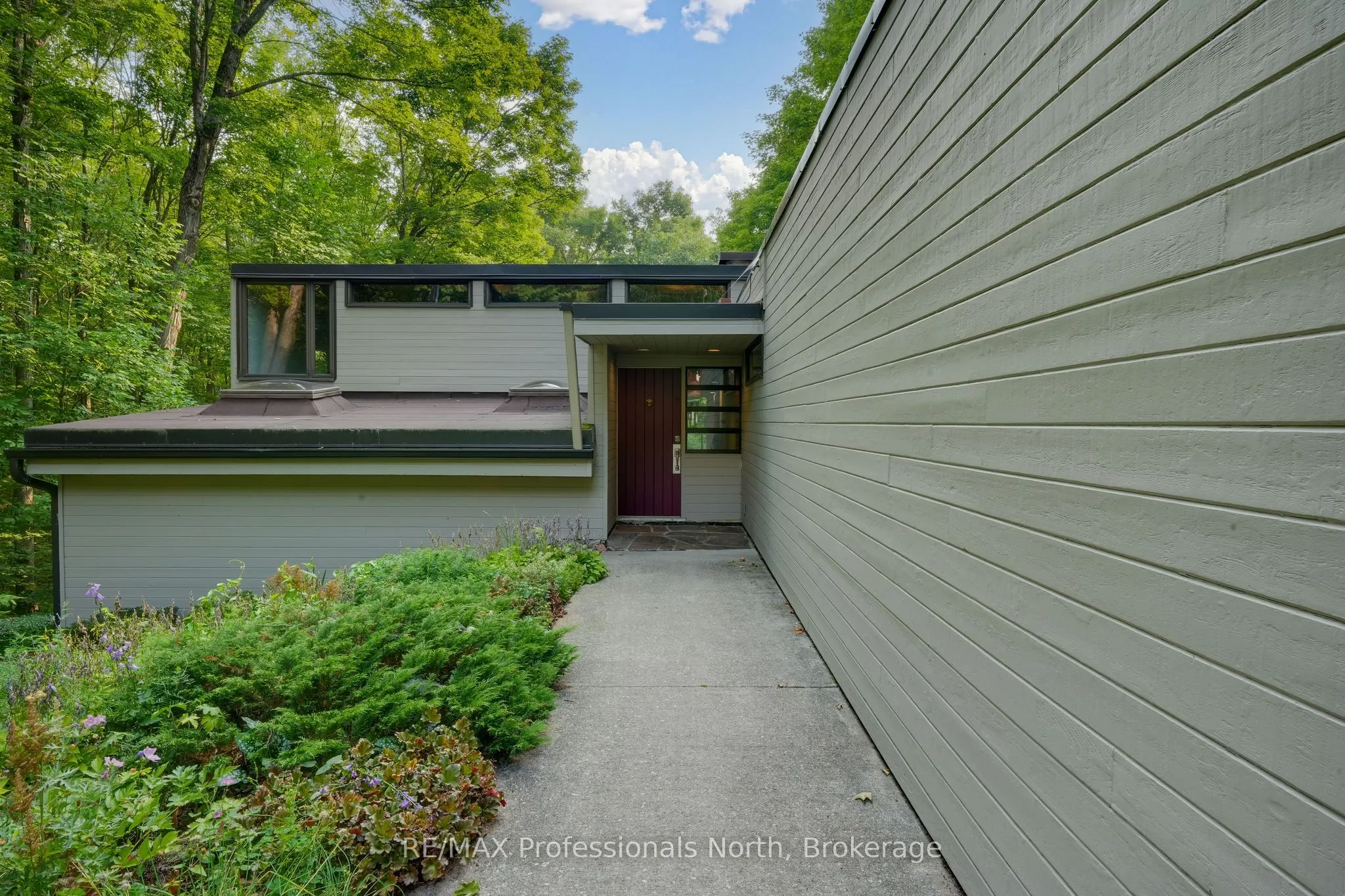 64 Woodland Drive