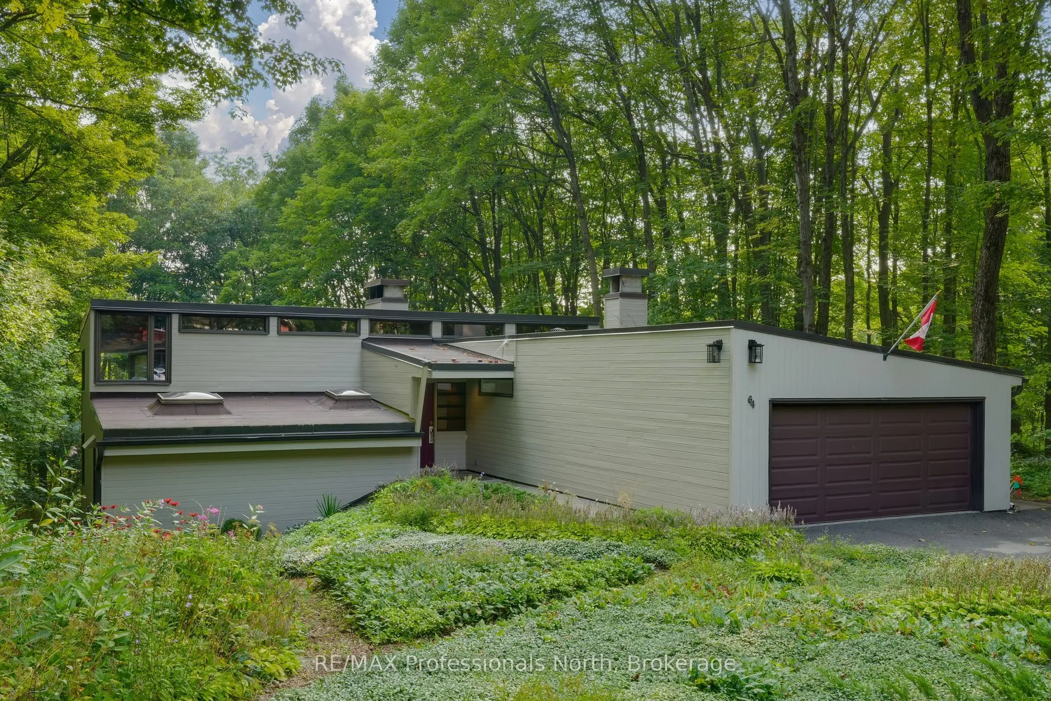 64 Woodland Drive