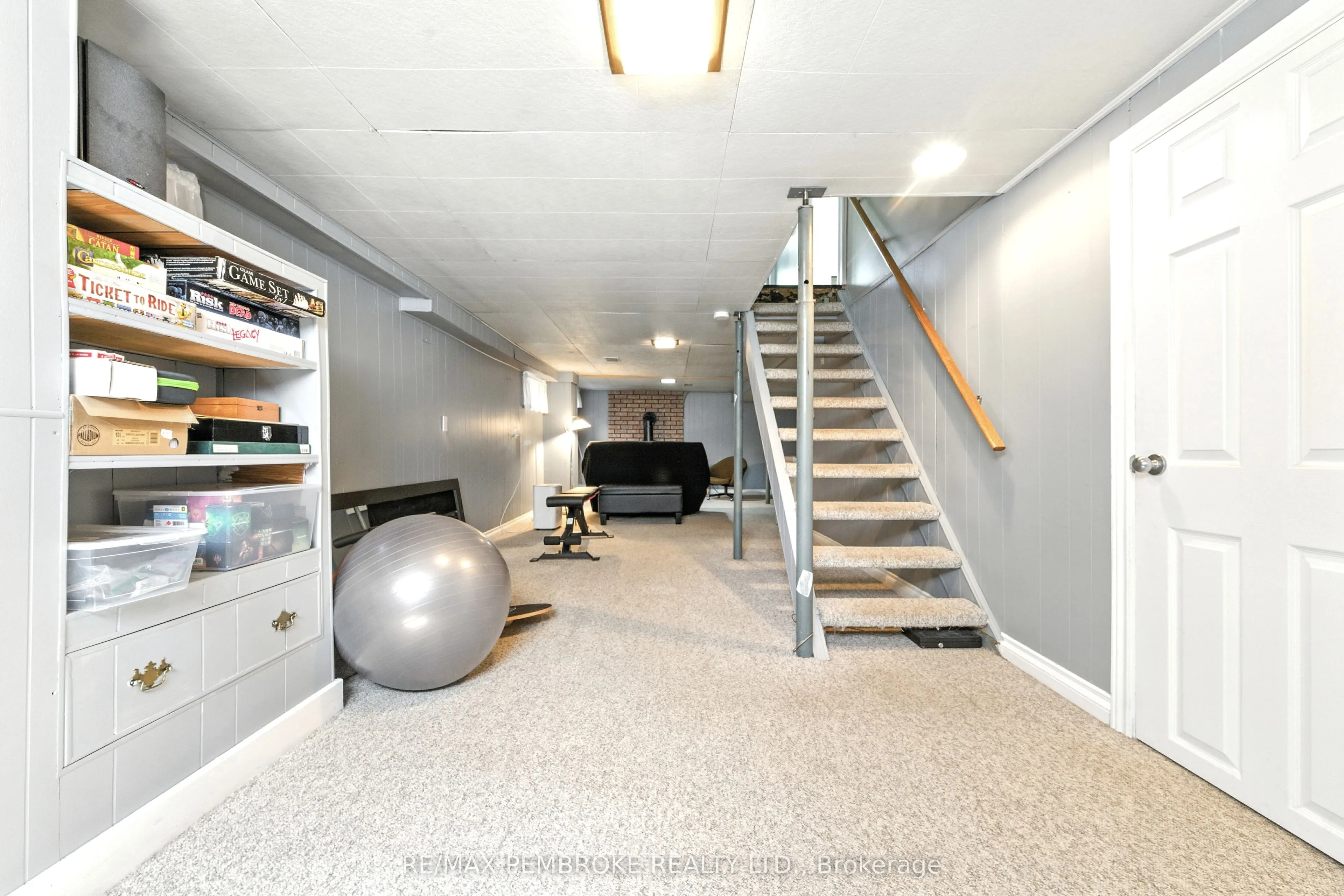 214 Golf Course Road