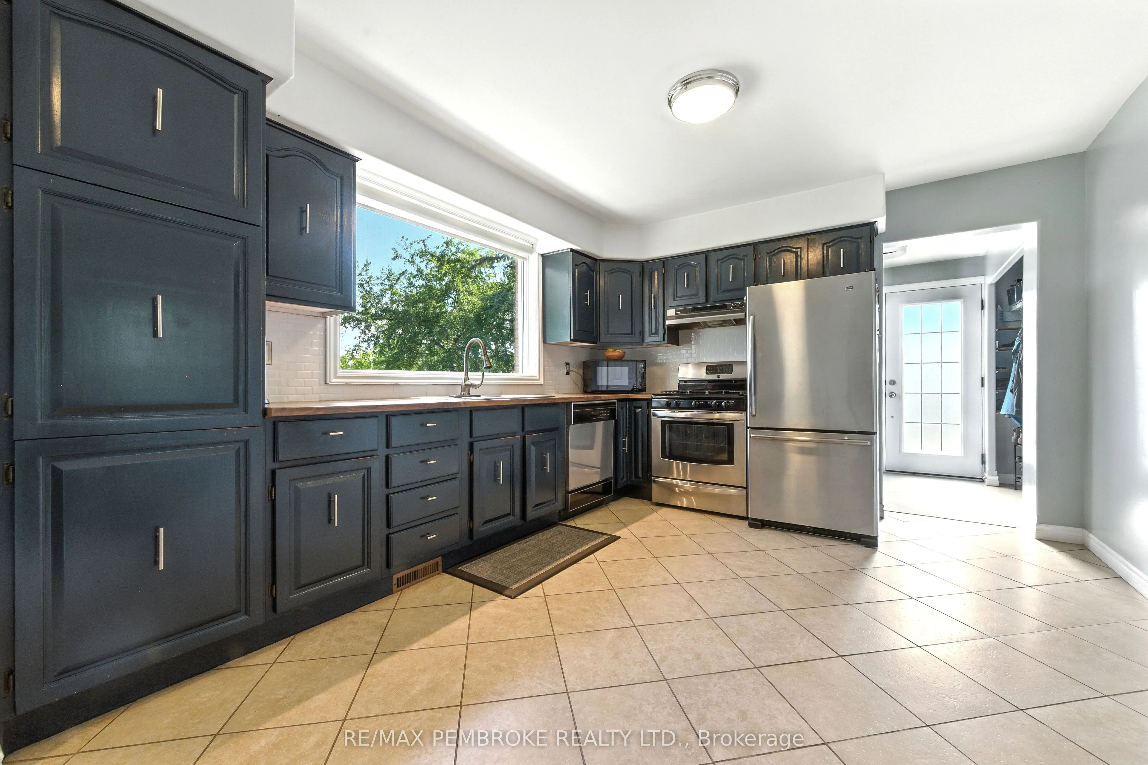 214 Golf Course Road