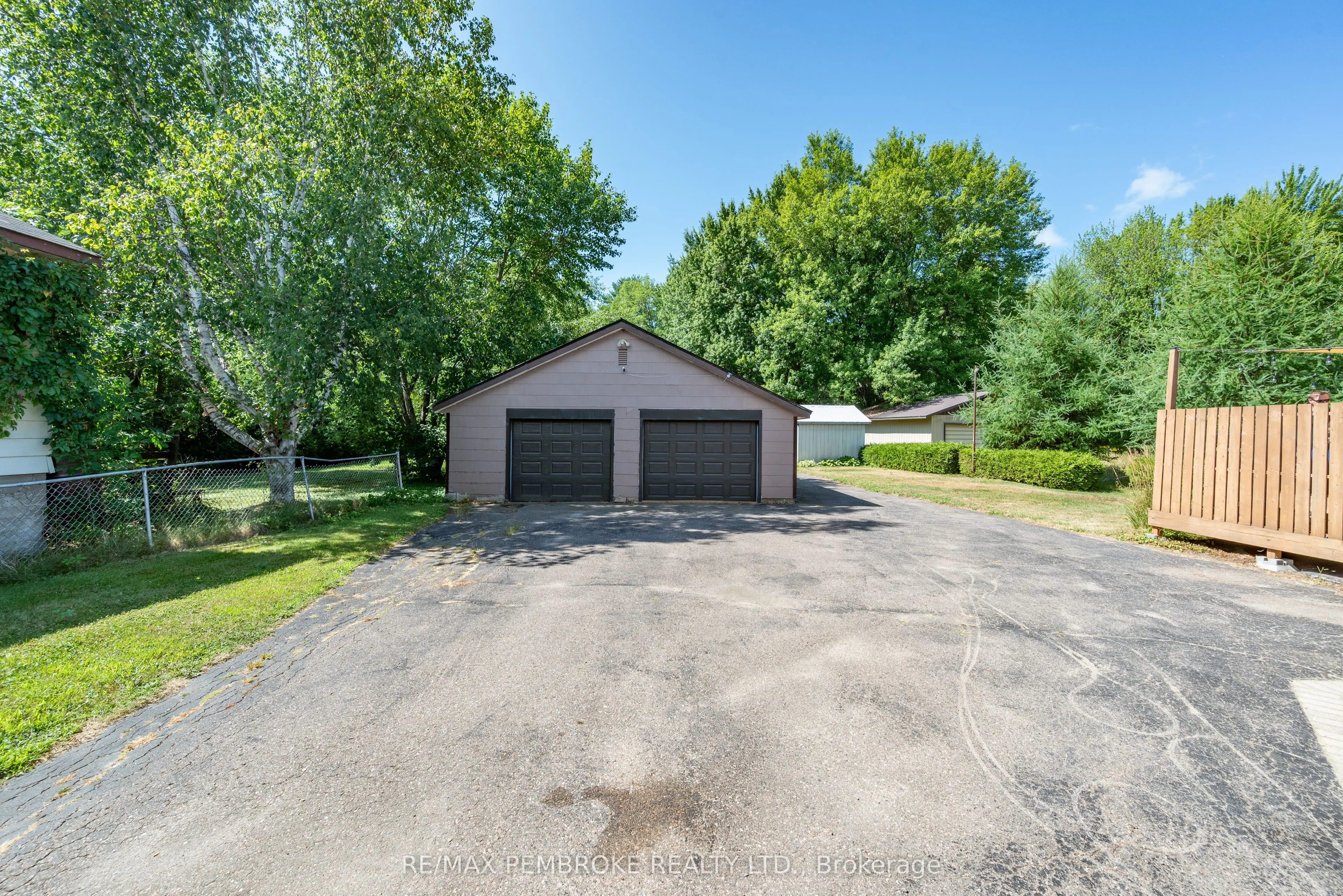 214 Golf Course Road