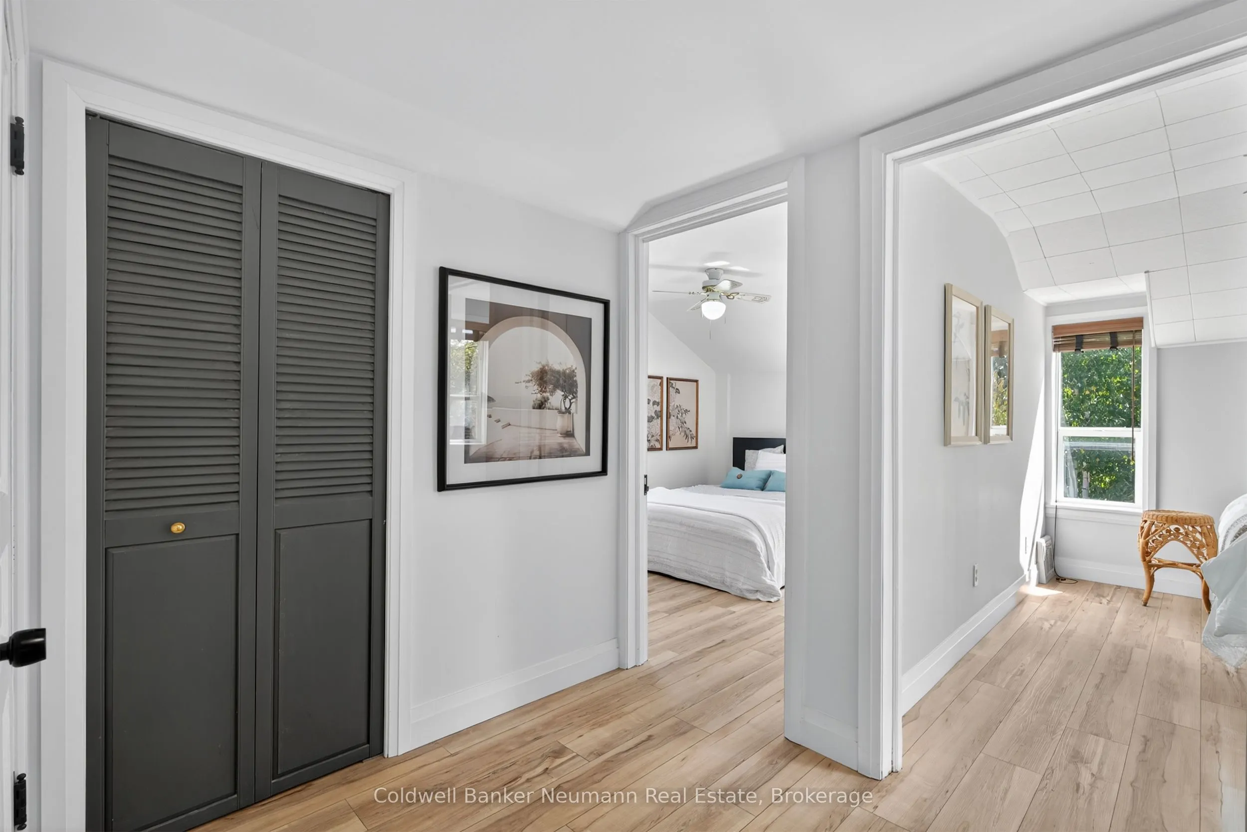 118 1/2 Wellington Street