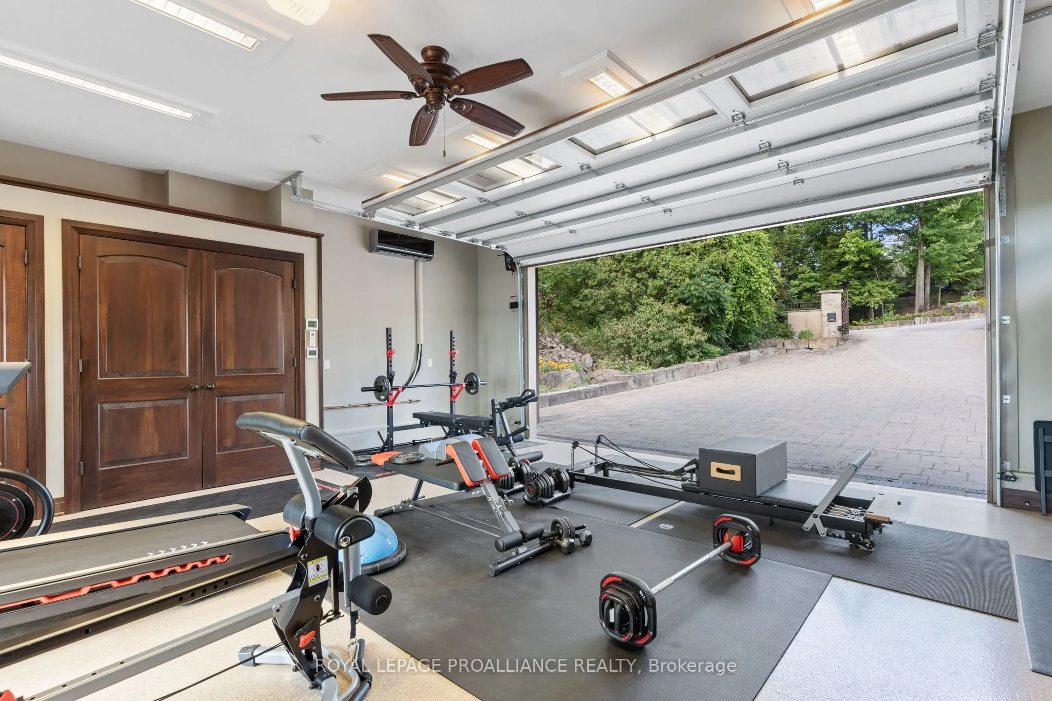 270 Spence Lane