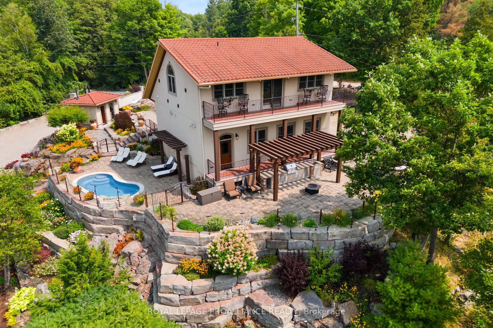 270 Spence Lane