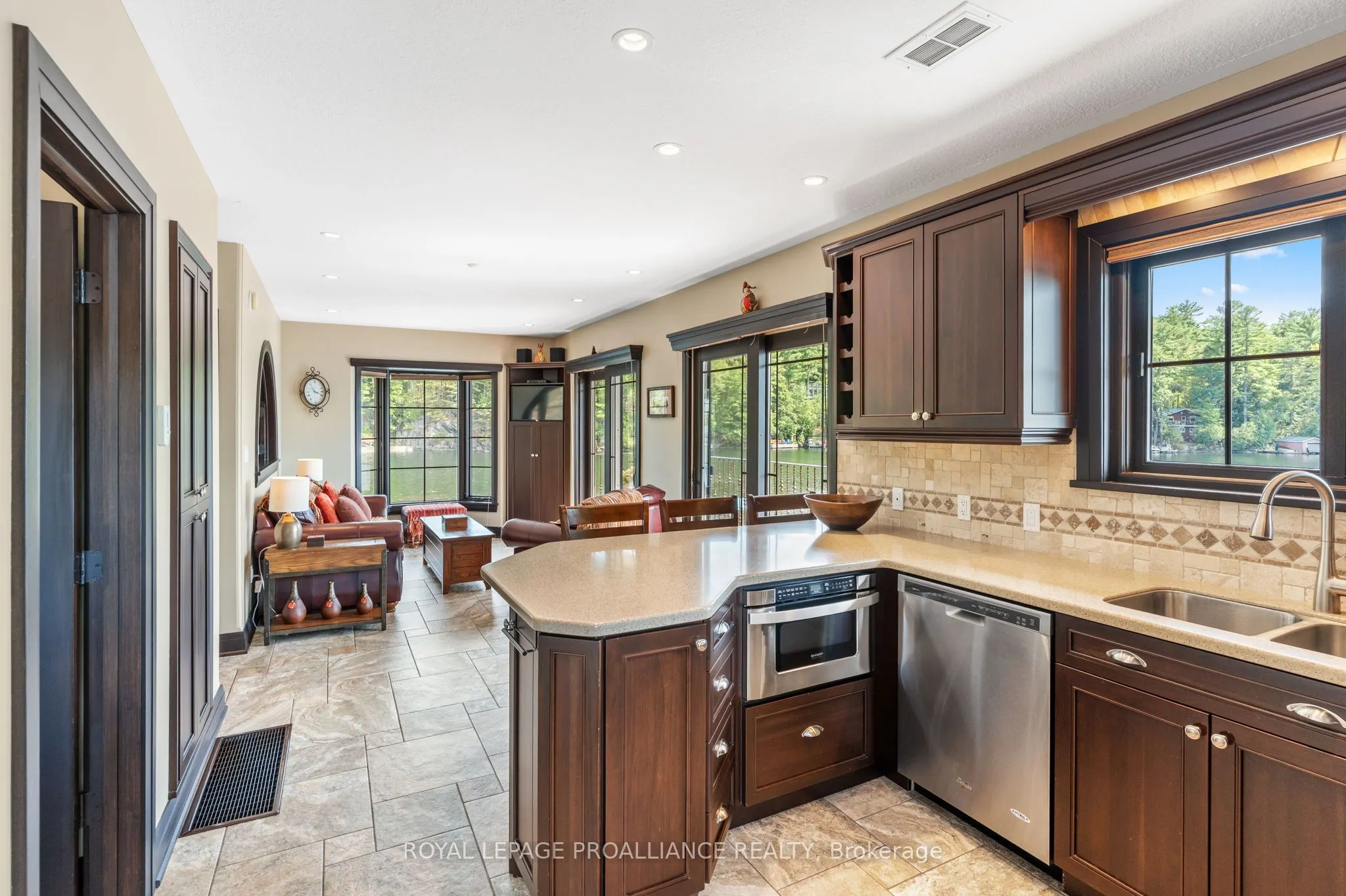 270 Spence Lane