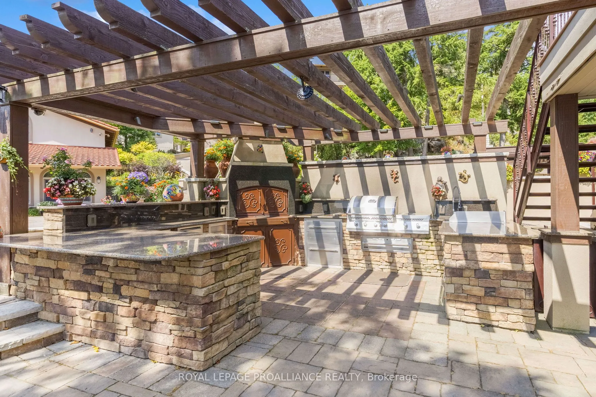 270 Spence Lane