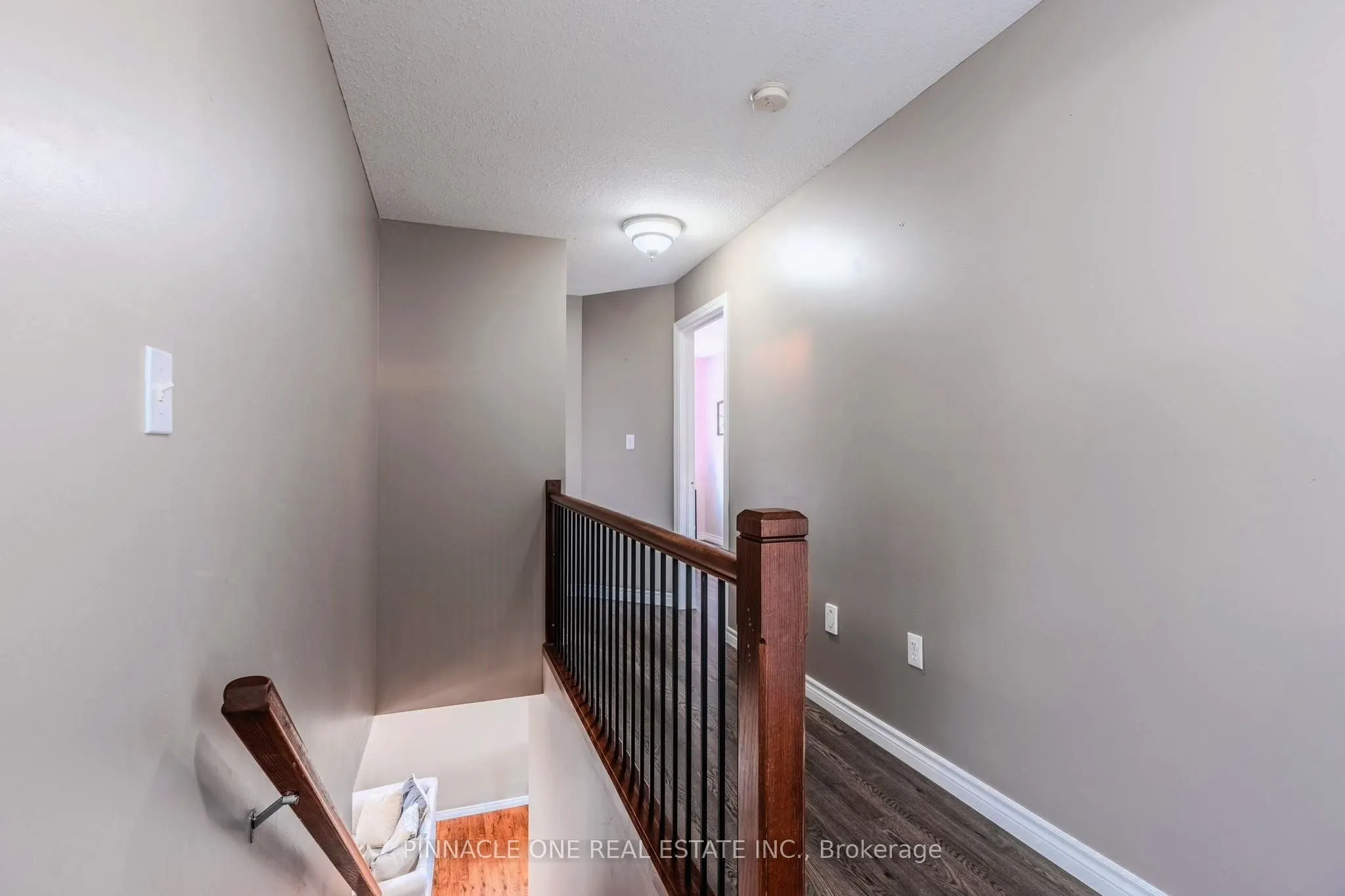 11 Henderson Court
