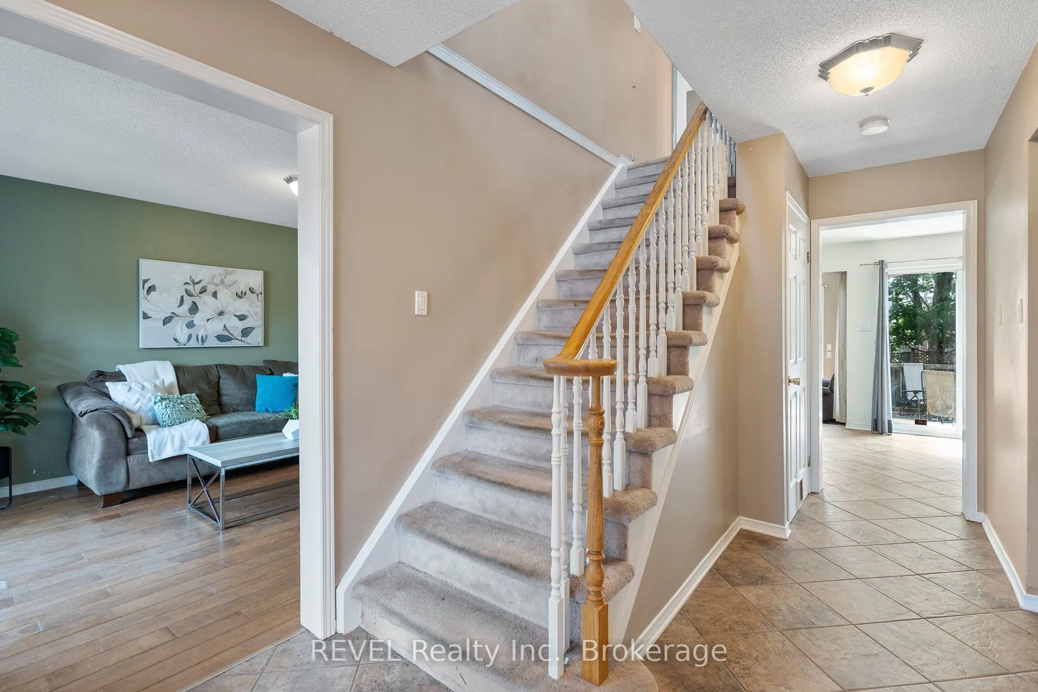 19 Crysler Crescent