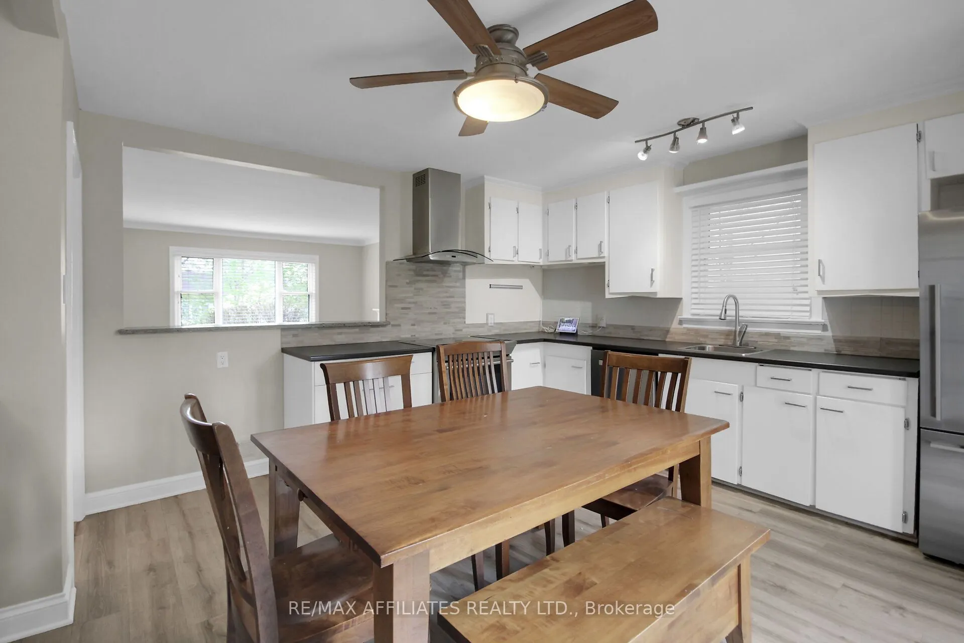 312 Mountbatten Avenue