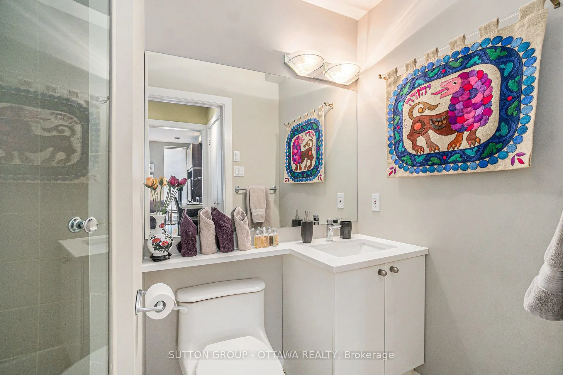 287 Maclaren Street, #202